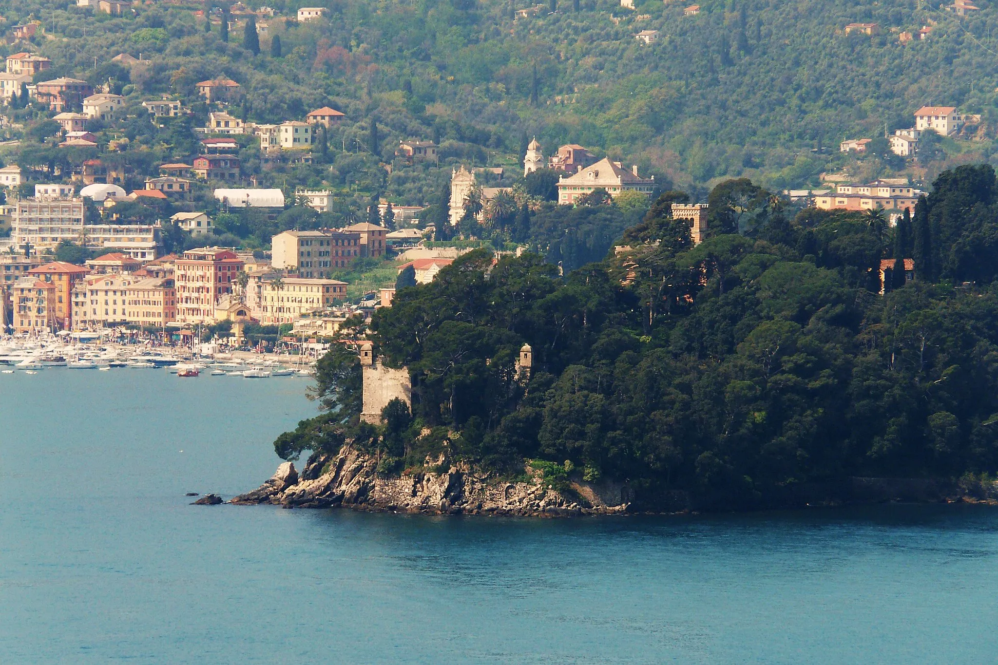 Photo showing: Torre del castello di Pagana, Rapallo, Liguria, Italia