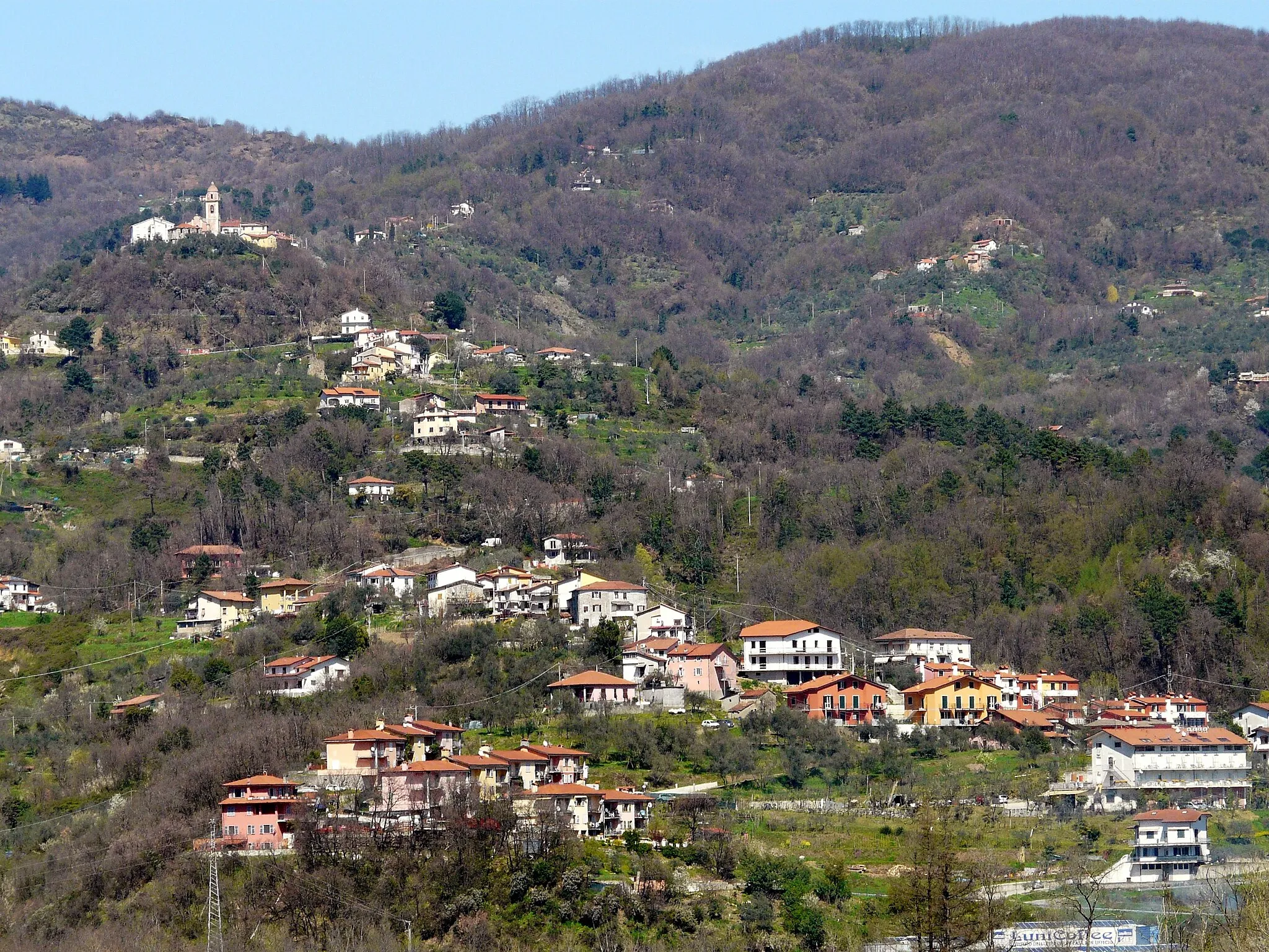 Photo showing: Panorama di Montedivalli, Podenzana, Toscana, Italia