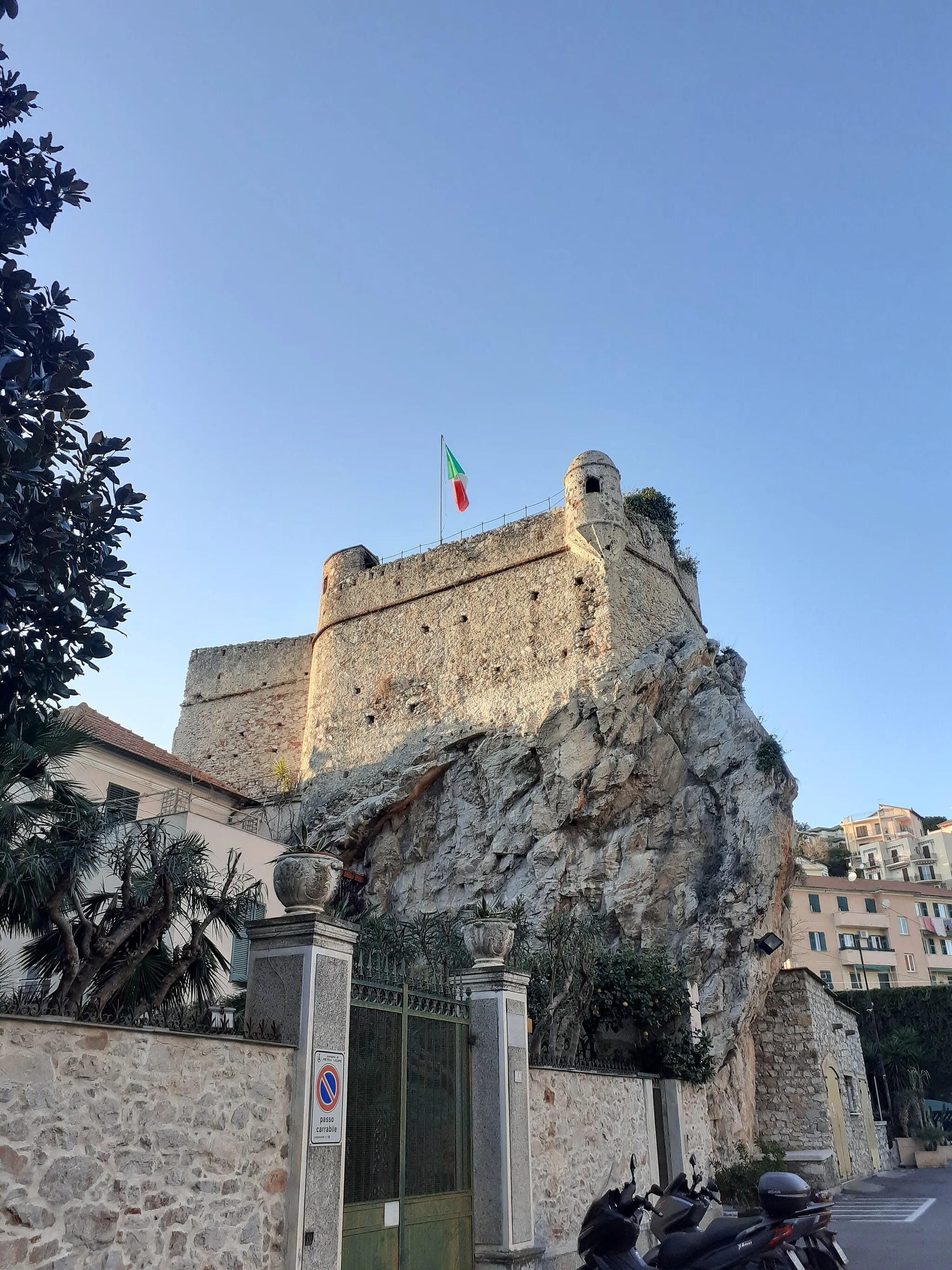 Photo showing: Castellu da Pria (A Prìa, Sv), Vista daa ciàssa