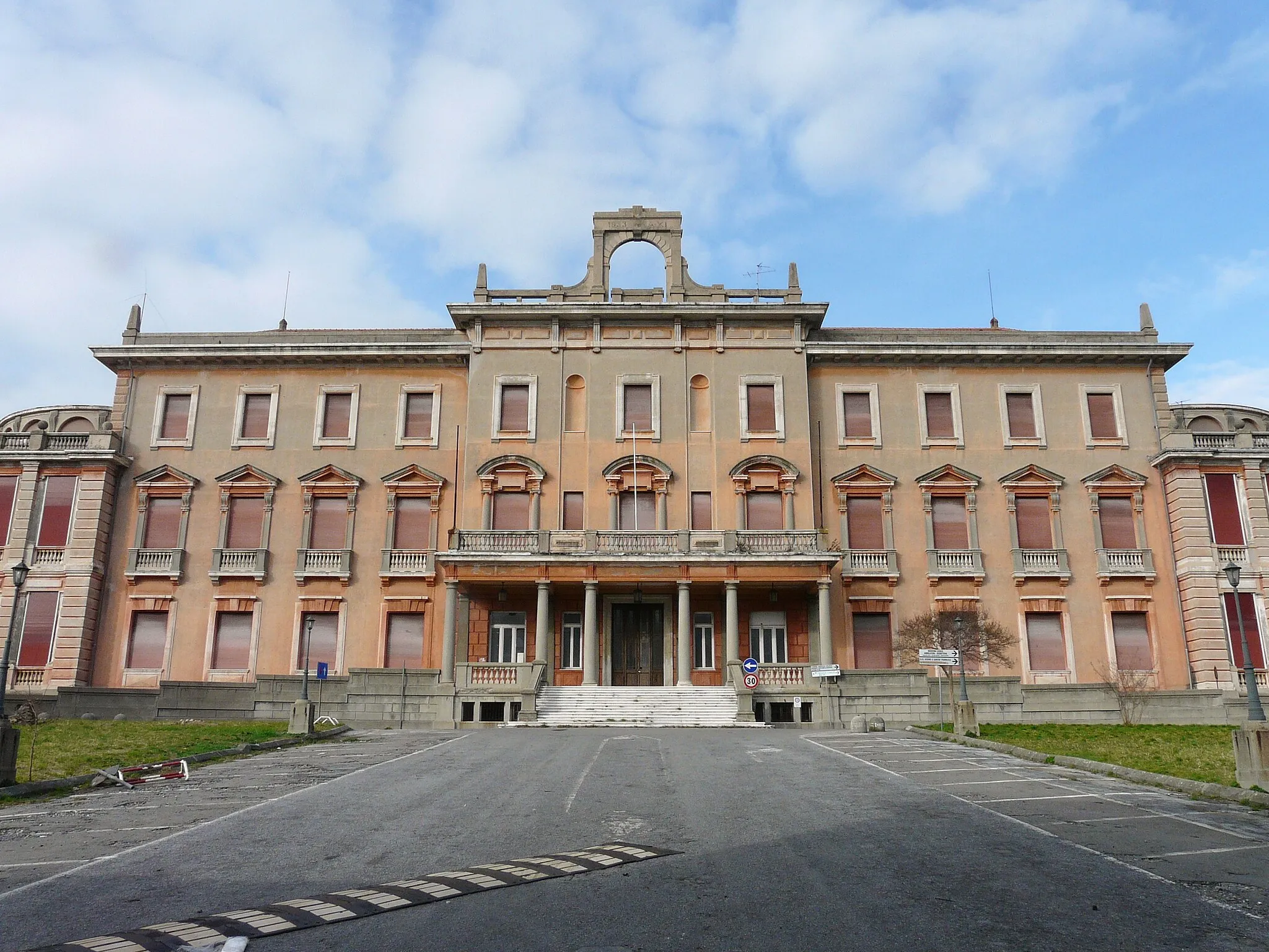 Photo showing: Ex ospedale psichiatrico provinciale (detto "Manicomio di Quarto"), Quarto dei Mille, Genova, Liguria, Italia