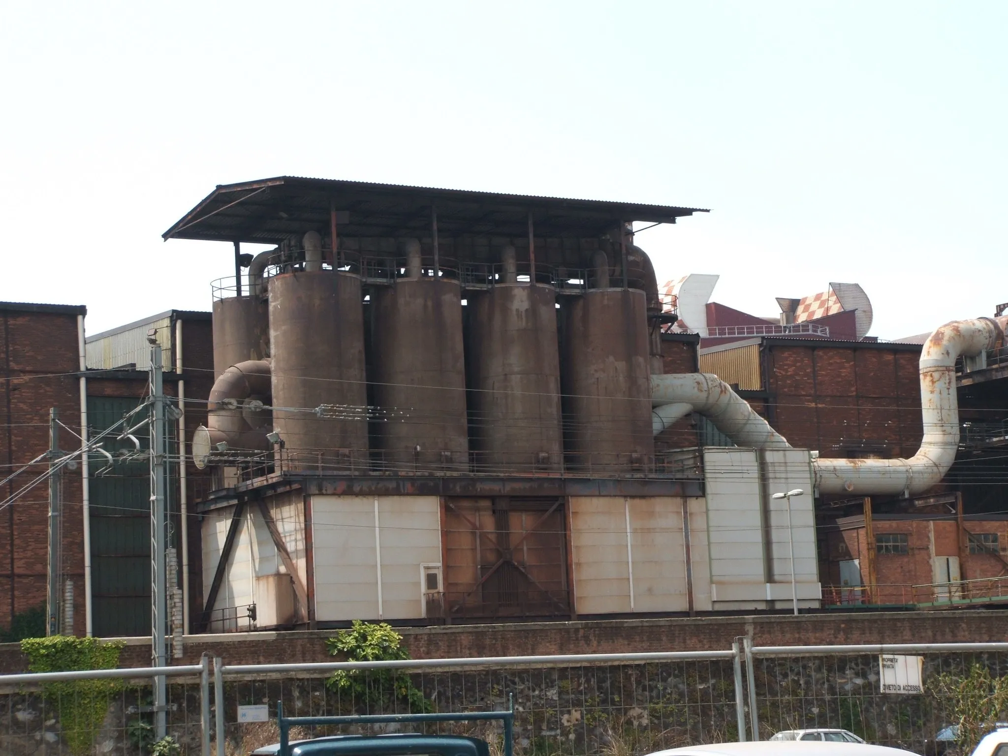 Photo showing: Genova

Impianti industriali Italsider