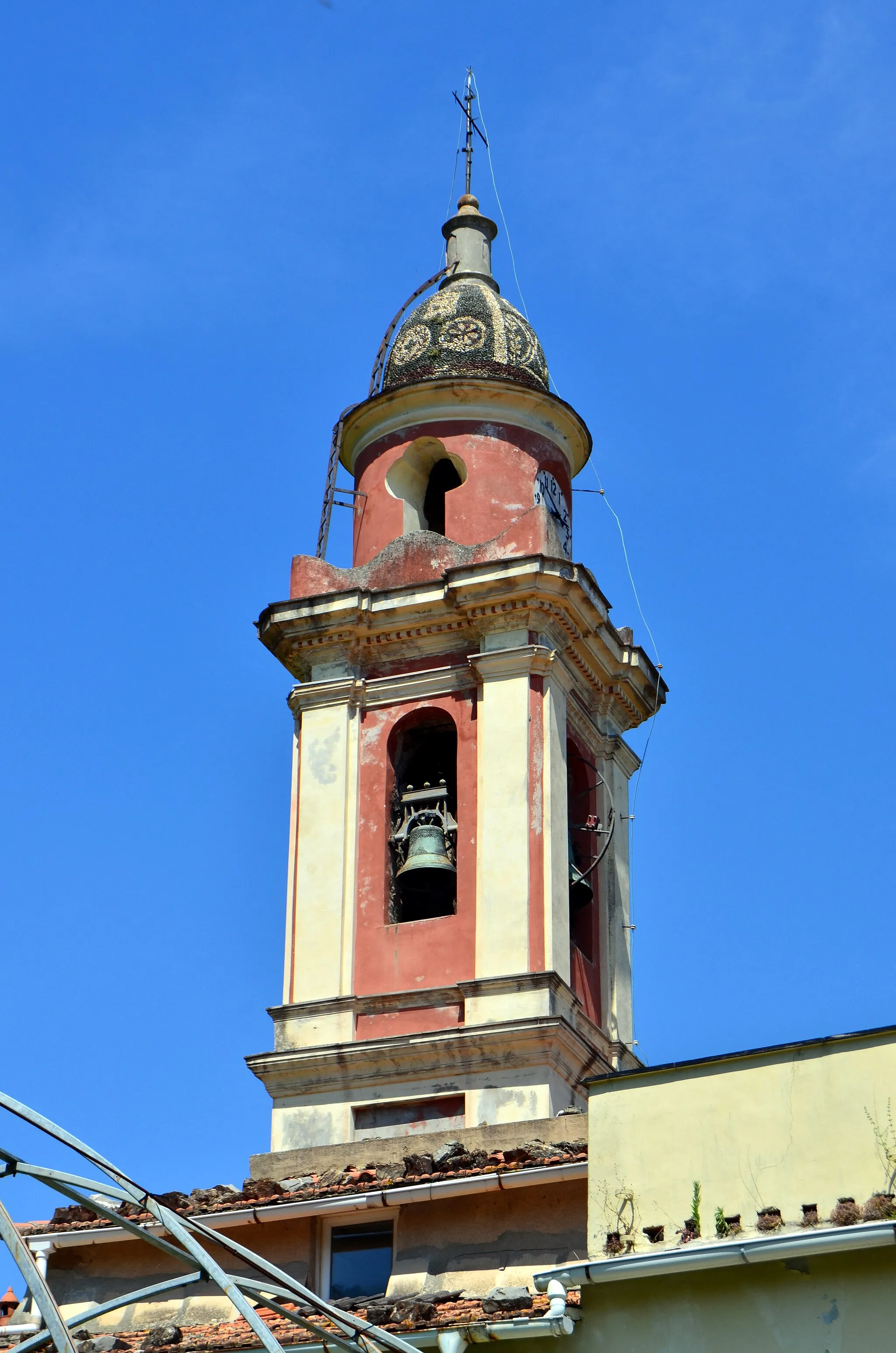 Photo showing: Chiesa di San Bernardo e della Santissima Concezione, Cardini, Casarza Ligure, Liguria, Italia