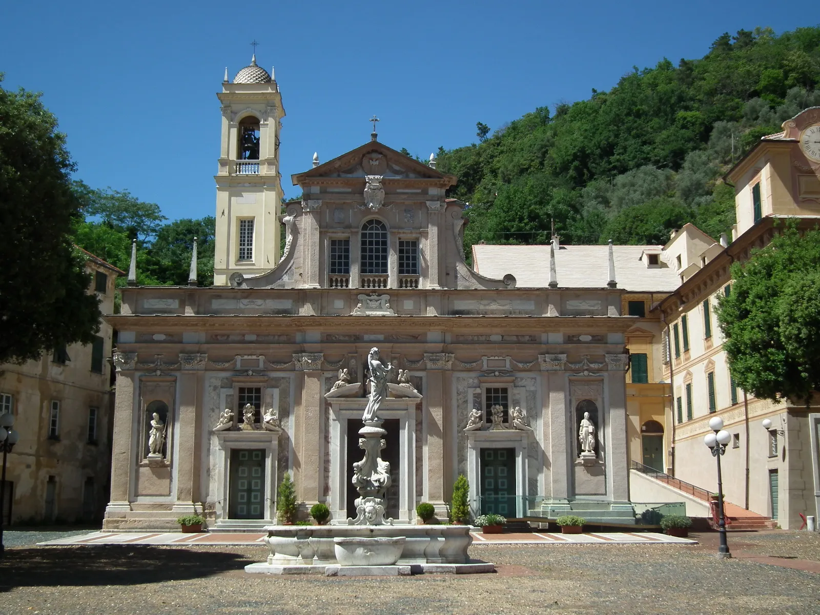 Photo showing: Sanctuary of Nostra Signora della Misericordia

Native name
Santuario di Nostra Signora della Misericordia Location
Savona, Italy Coordinates
44° 20′ 42.62″ N, 8° 26′ 02.69″ E Established
1536 (Began construction) Authority file

: Q3949956
VIAF: 156374783
LCCN: nr88008334
GND: 4588096-7
WorldCat
institution QS:P195,Q3949956