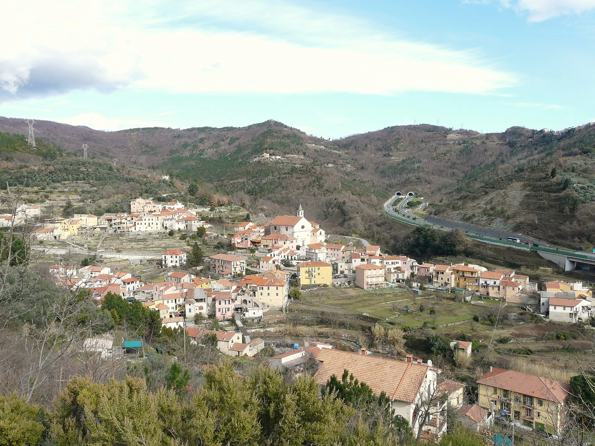 Photo showing: Panorama di Orco Feglino, Liguria, Italia