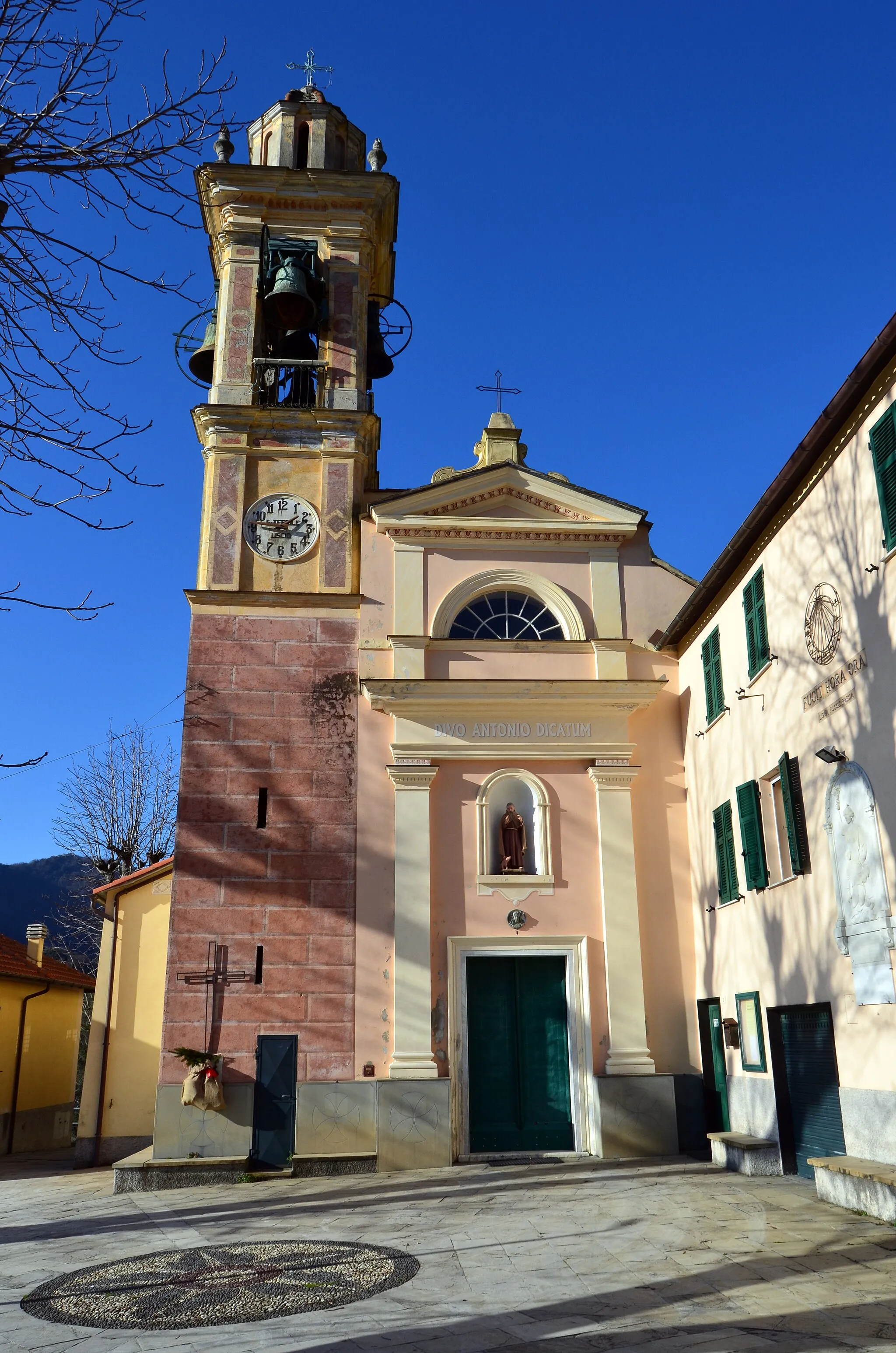 Photo showing: La chiesa di Sant'Antonio di Salto, Avegno, Liguria, Italia