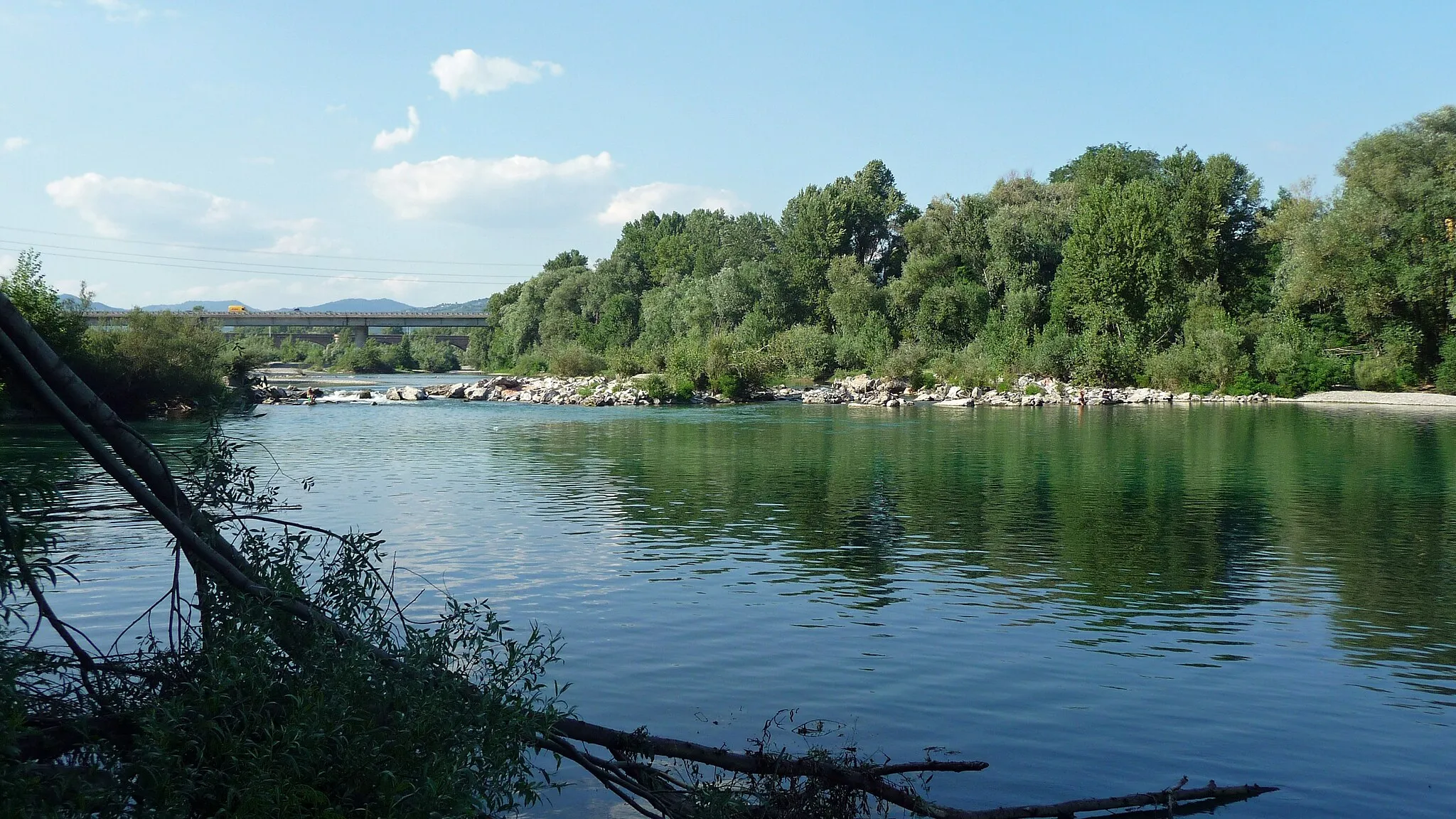 Photo showing: Riva del fiume Magra