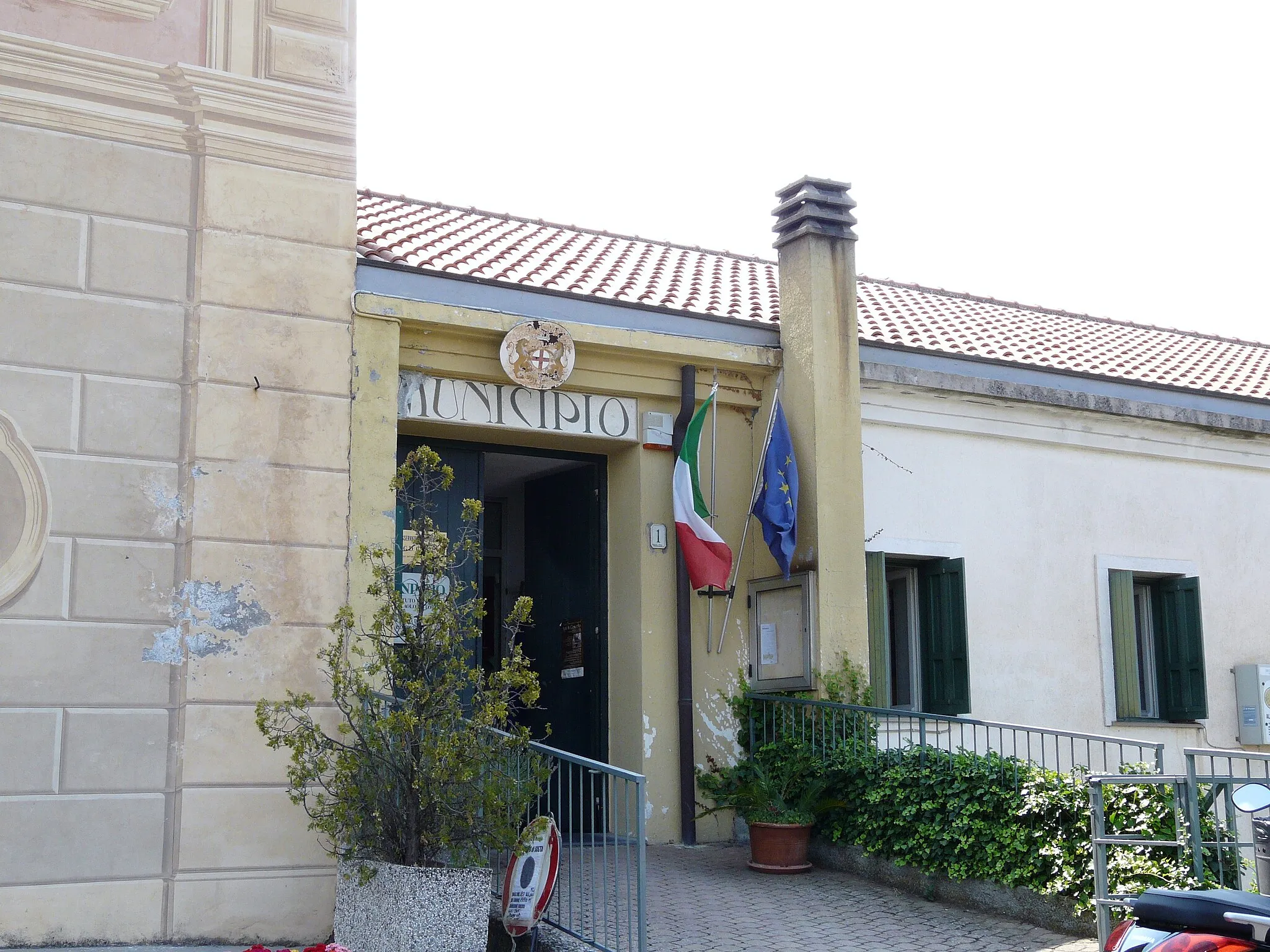 Photo showing: Municipio nuovo di Perinaldo, Liguria, Italia