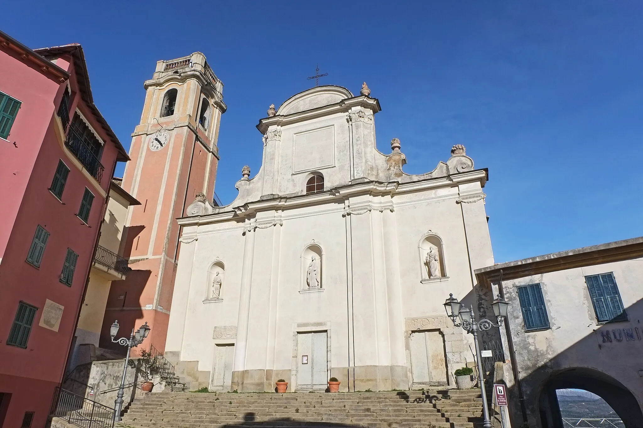 Photo showing: L’église San Nicolò de Perinaldo.