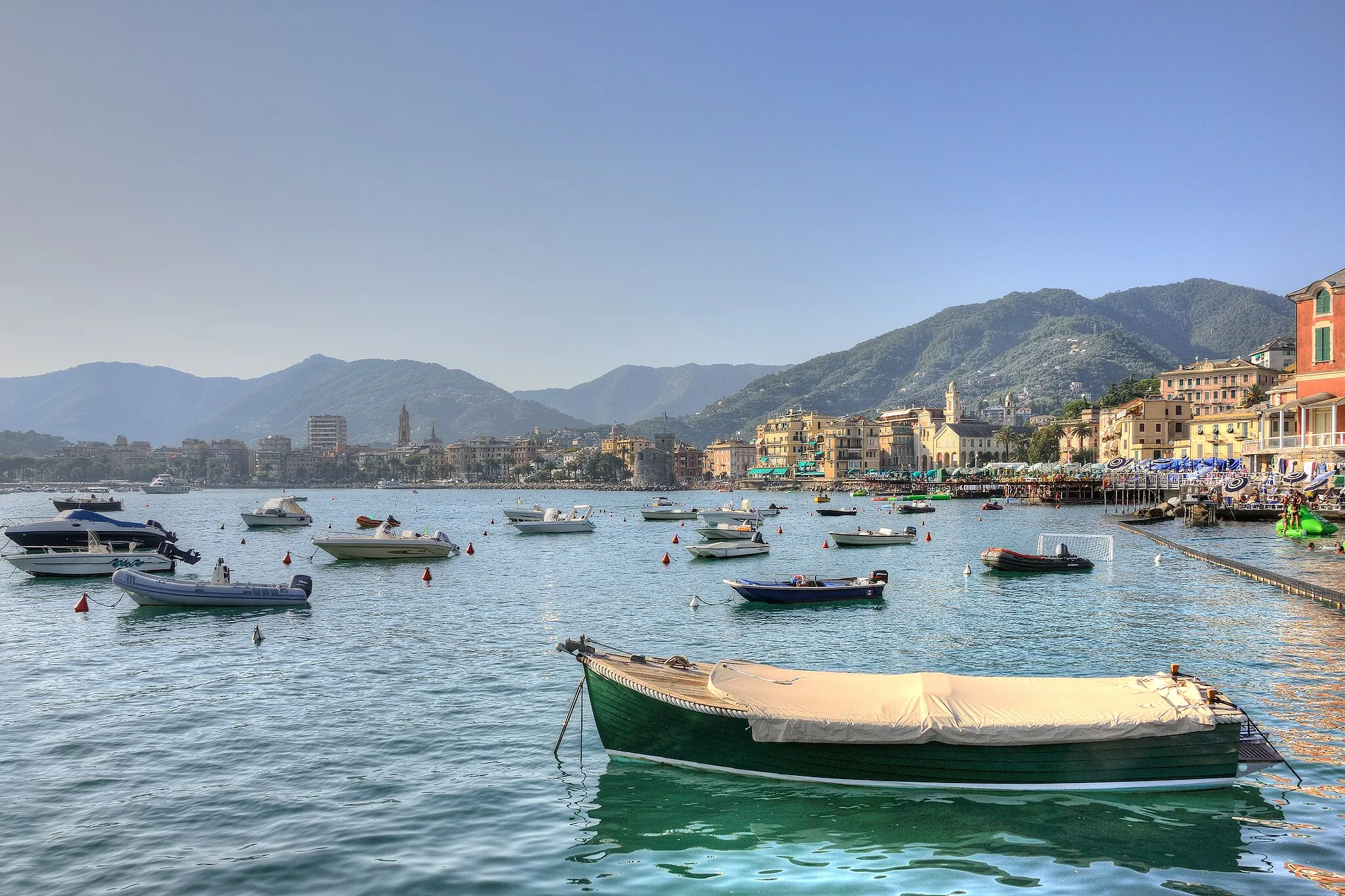 Photo showing: Boats - Rapallo, Genova, Italy