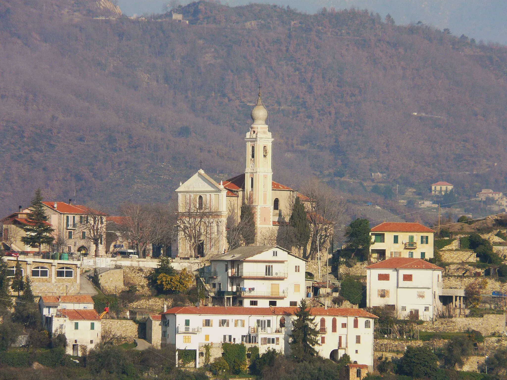 Photo showing: Panorama della frazione di Torria, Chiusanico, Liguria, Italia