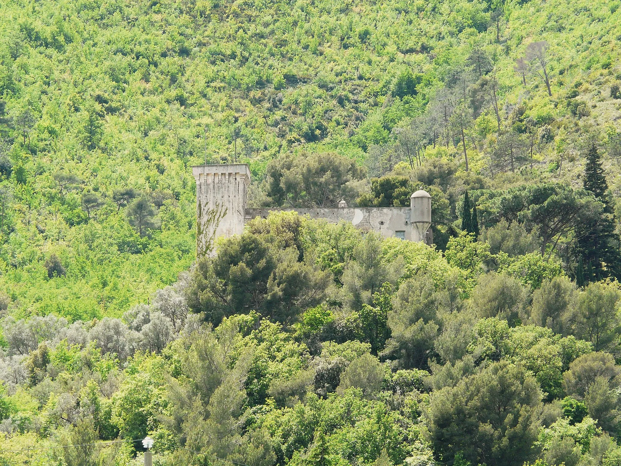 Photo showing: Castello di Conscente, Cisano sul Neva, Liguria, Italia