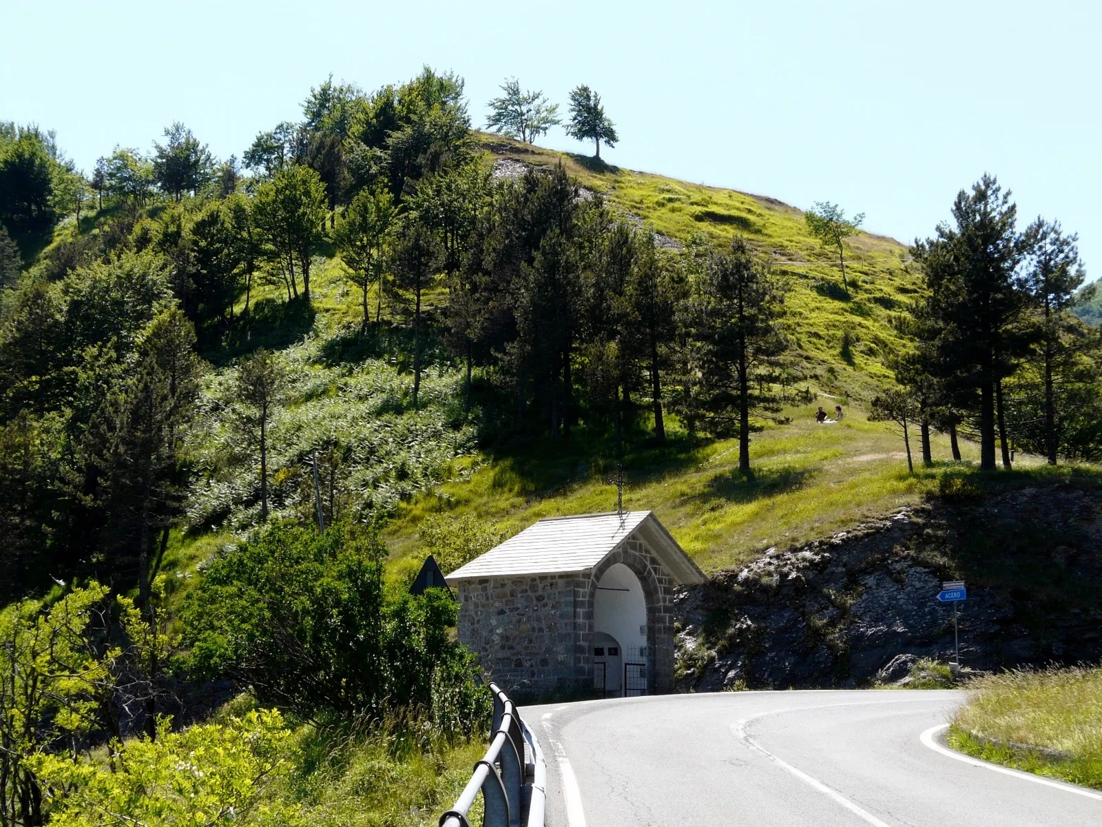 Photo showing: Panorama della Valle Sturla dal Passo della Forcella, Borzonasca e Rezzoaglio, Liguria, Italia