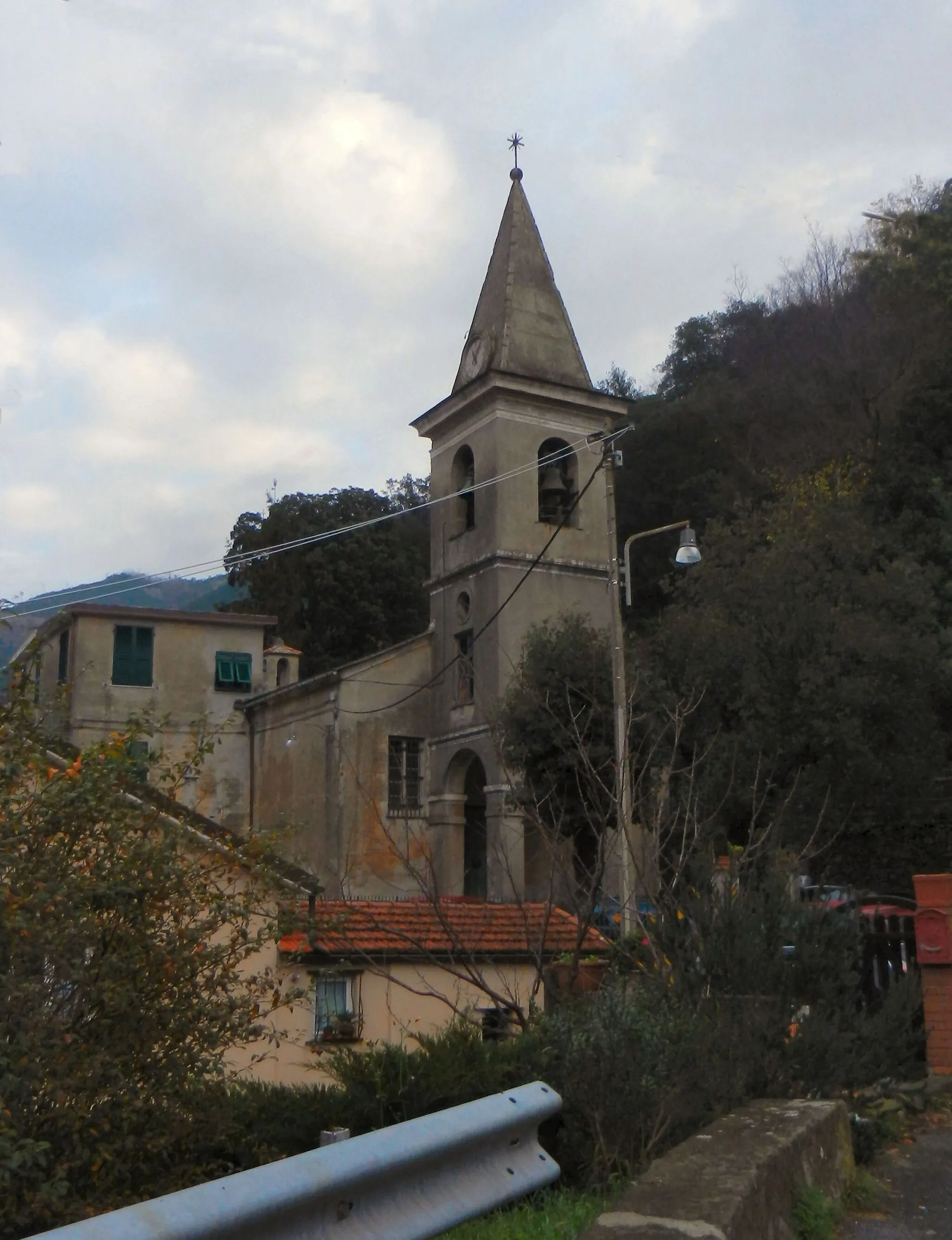 Photo showing: Genoa, Italy, quarter of Pegli, the "Chiesino" ("the little church"), Val Varenna