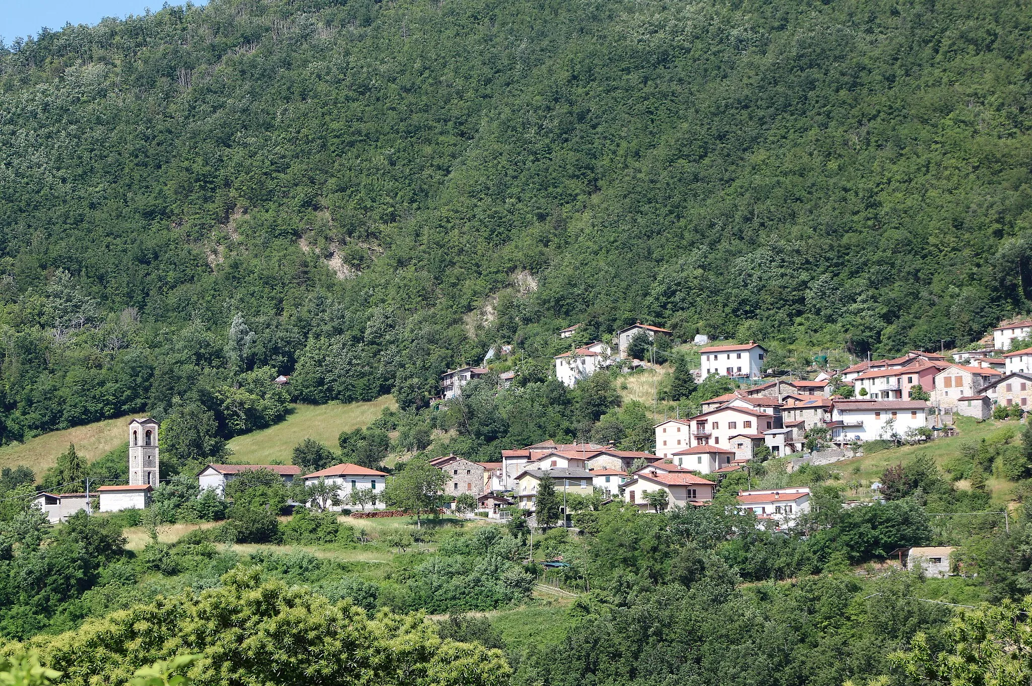 Photo showing: Cogna, hamlet of Piazza al Serchio, Province of Lucca, Tuscany, Italy
