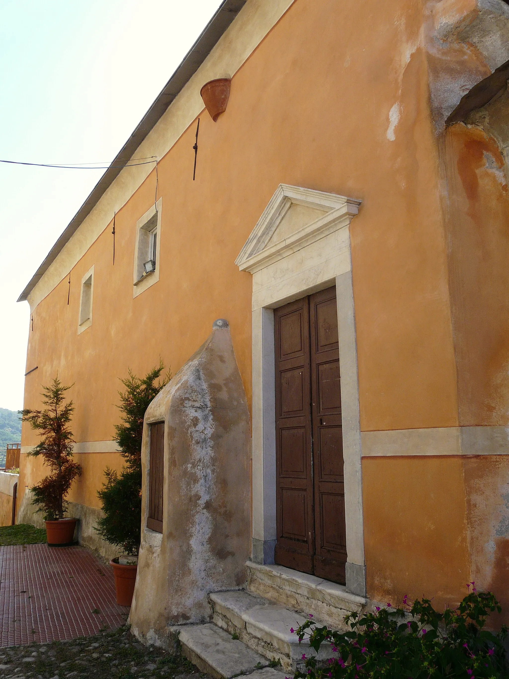 Photo showing: Edificio, Ponzano Superiore, Santo Stefano di Magra, Liguria, Italia