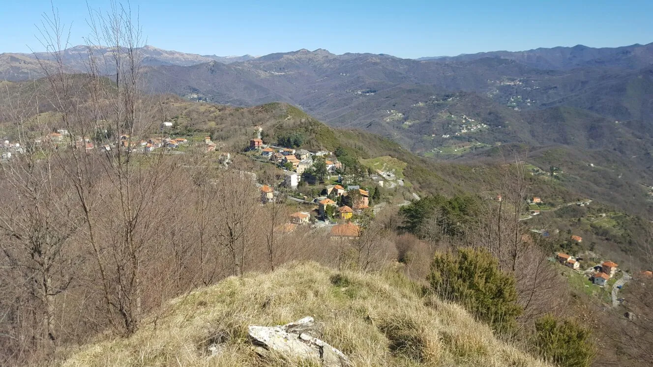 Photo showing: Monte Croce dei Fo' dal colle della Speranza.
