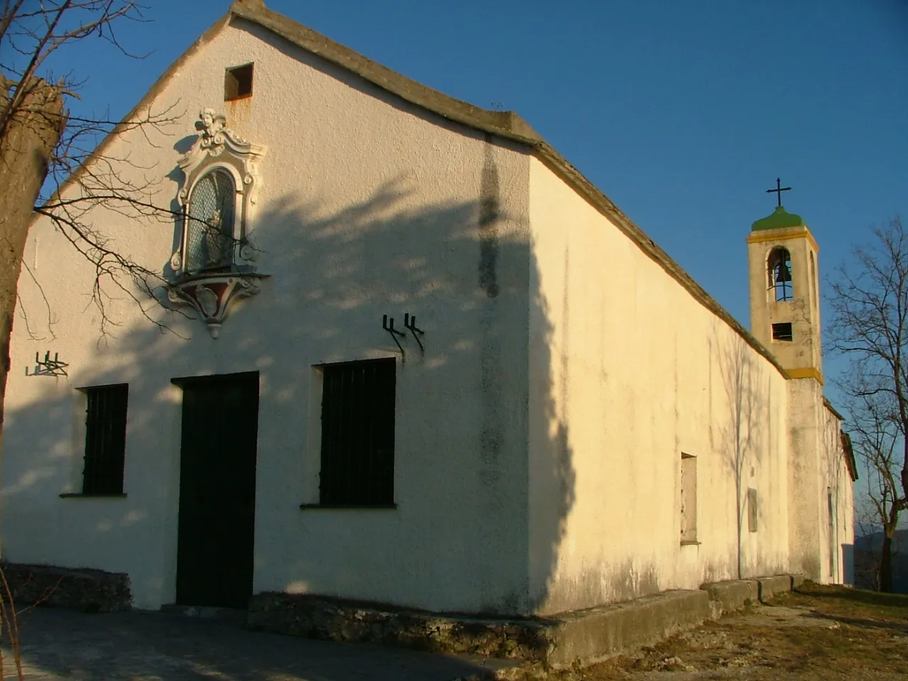 Photo showing: Veduta della chiesa di Santa Croce, Pieve Ligure