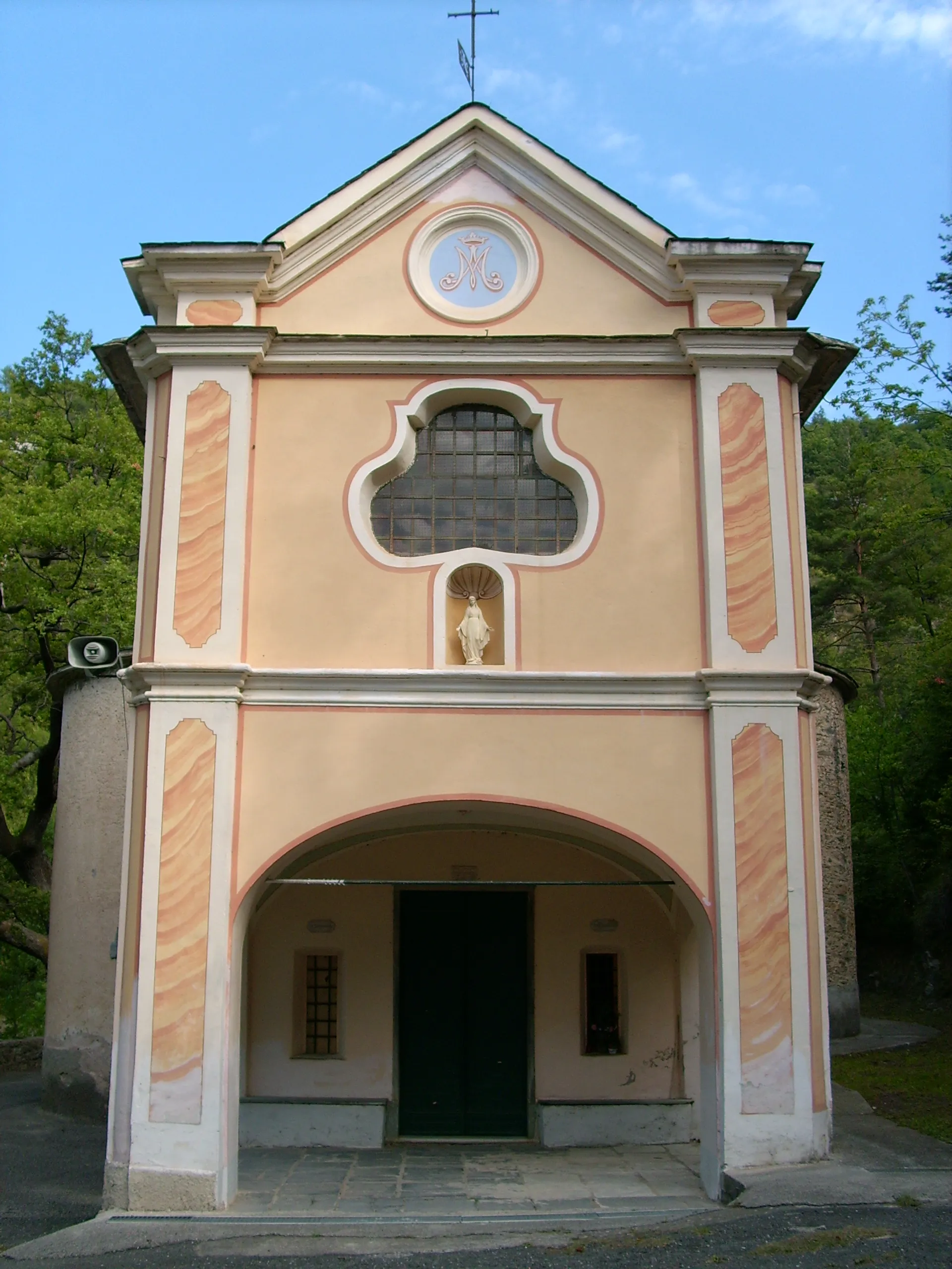 Photo showing: Santuario della Madonna della Chiazza di Pornassio, Liguria, Italia