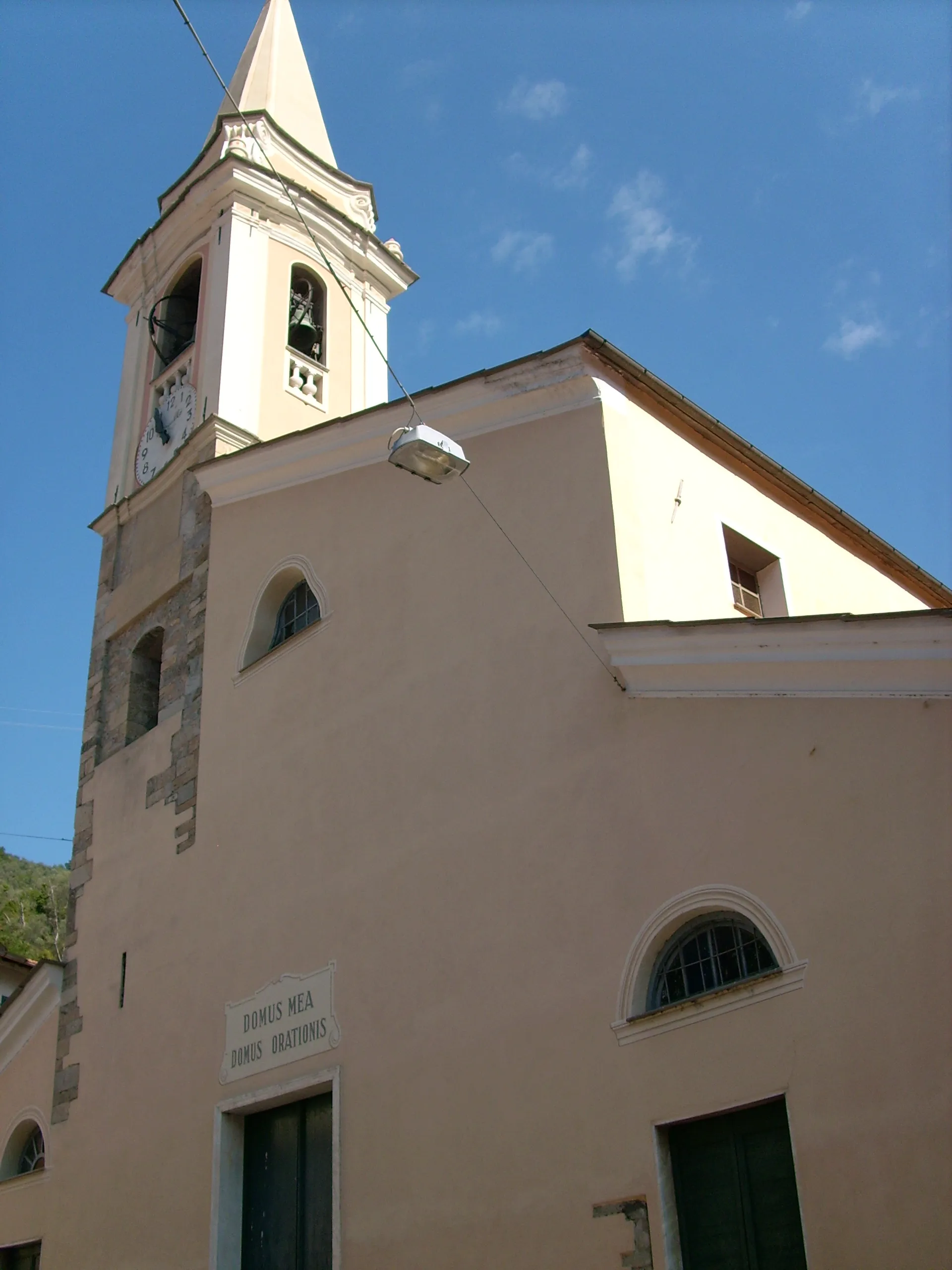 Photo showing: Chiesa di Santa Maria Maddalena di Vessalico, Liguria, Italia