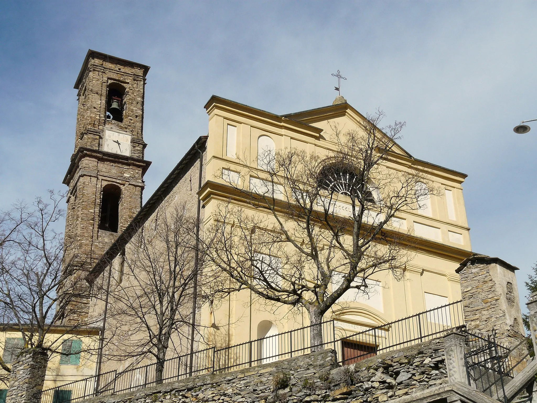 Photo showing: Chiesa di Sant'Antonino, Carpasio, Liguria, Italia