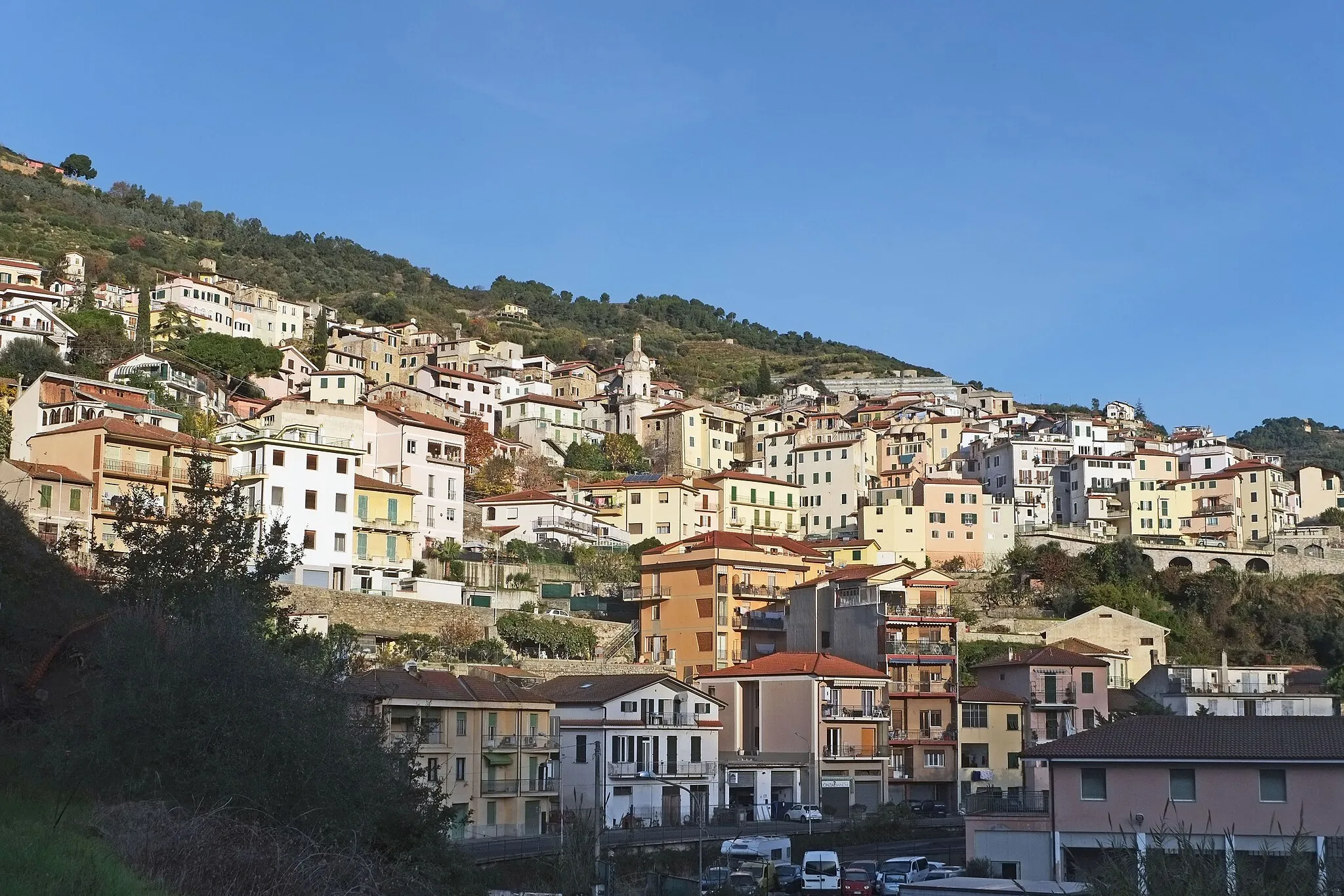 Photo showing: Le village de San Biagio della Cima en automne.