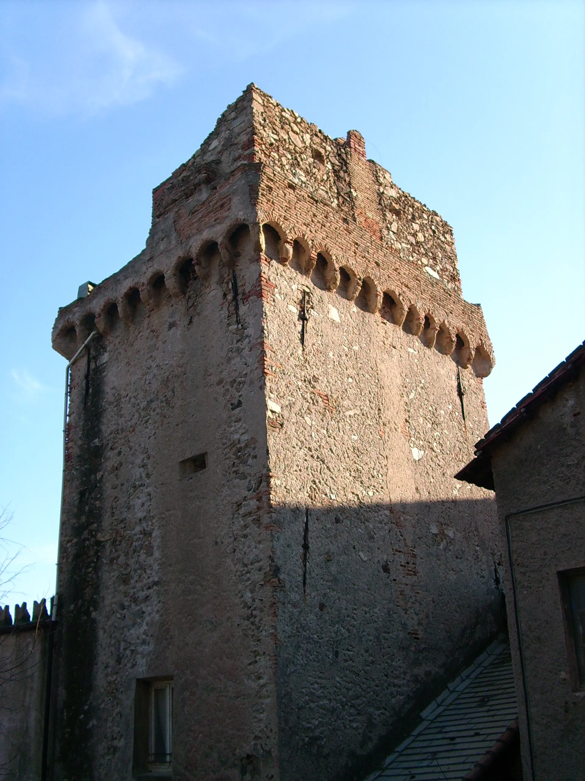 Photo showing: Rovere Tower (15th century) in Bergeggi, Liguria, Italy