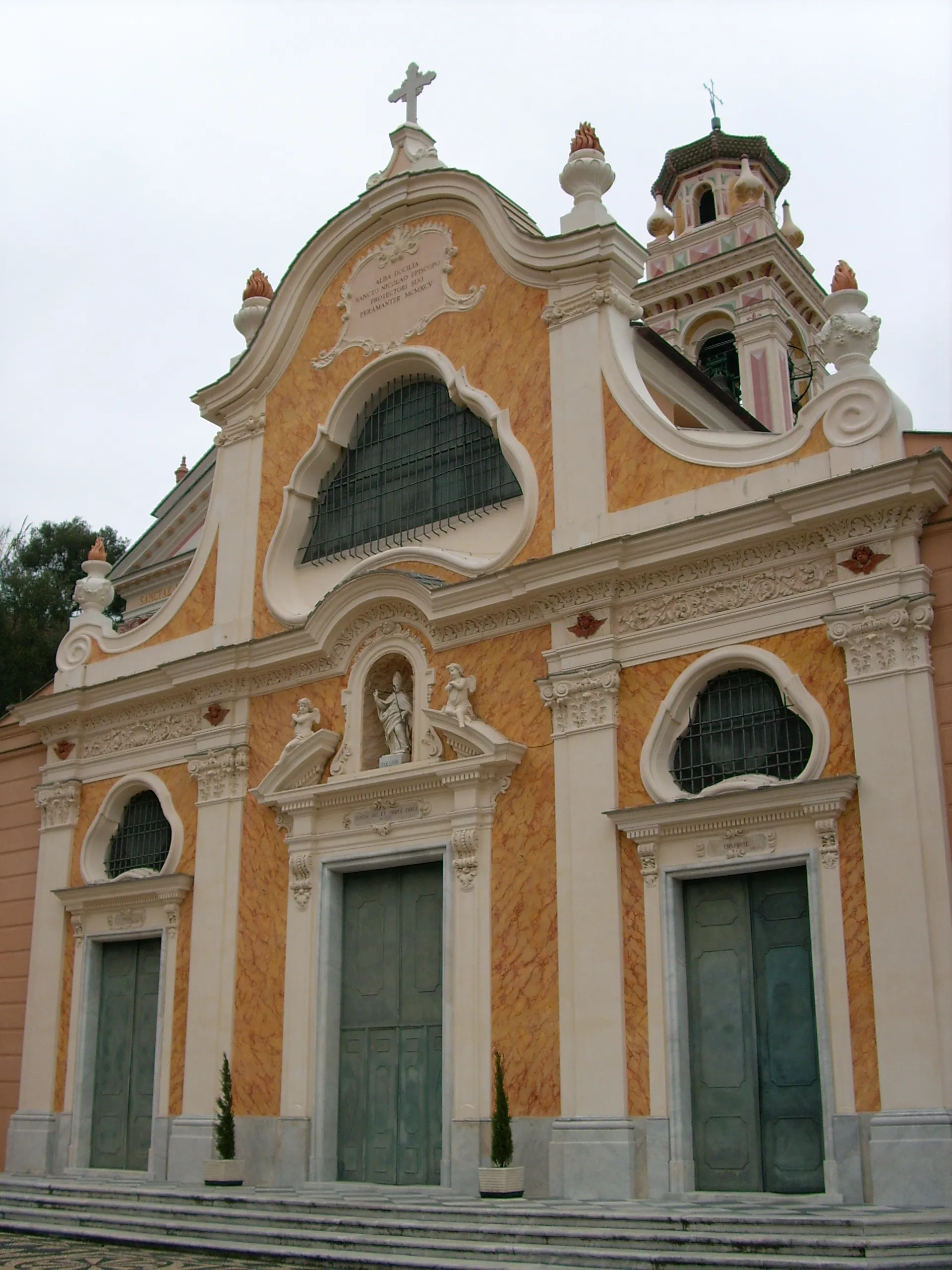 Photo showing: Chiesa di San Nicolò di Albisola Superiore, Liguria, Italy