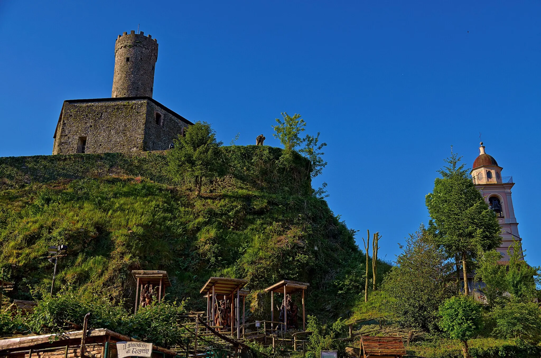 Photo showing: Torre del castello Spinola