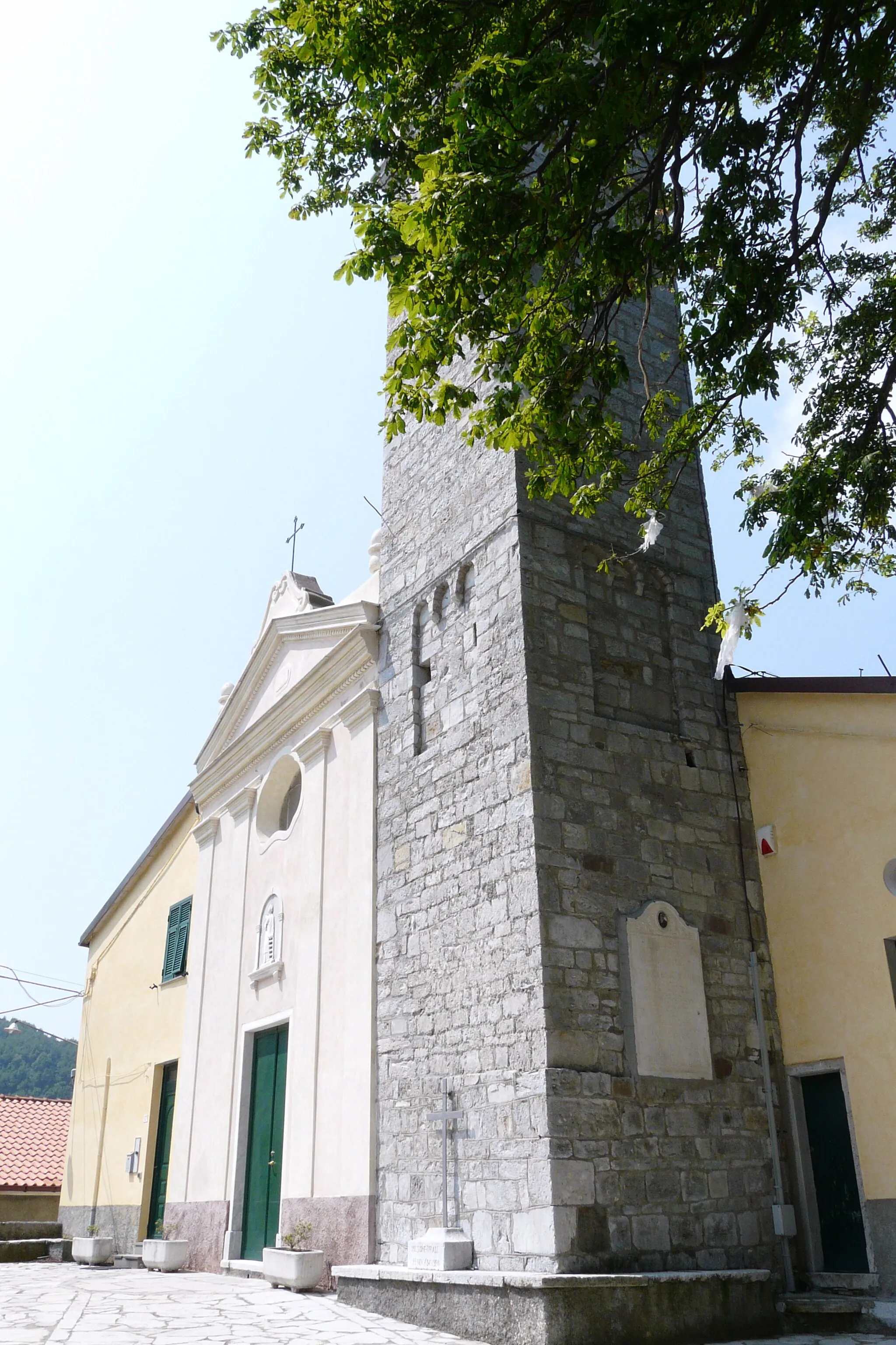 Photo showing: Chiesa di San Lorenzo, Arzeno, Ne, Liguria, Italia