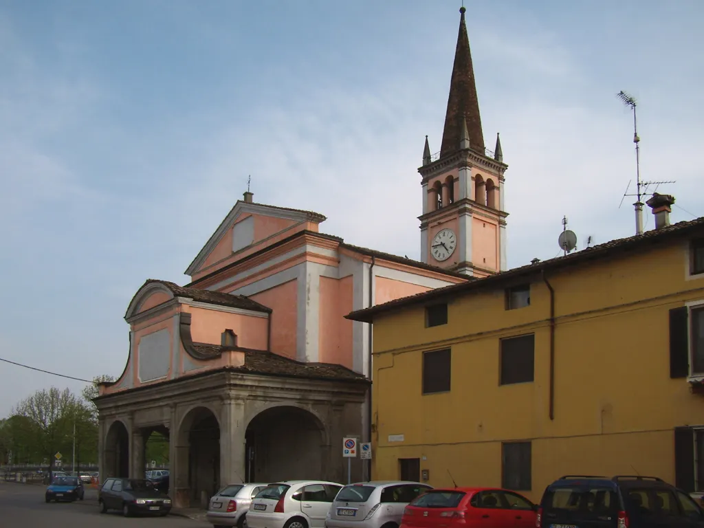 Photo showing: Chiesa dei Santi Rocco e Sebastiano a Pizzighettone.