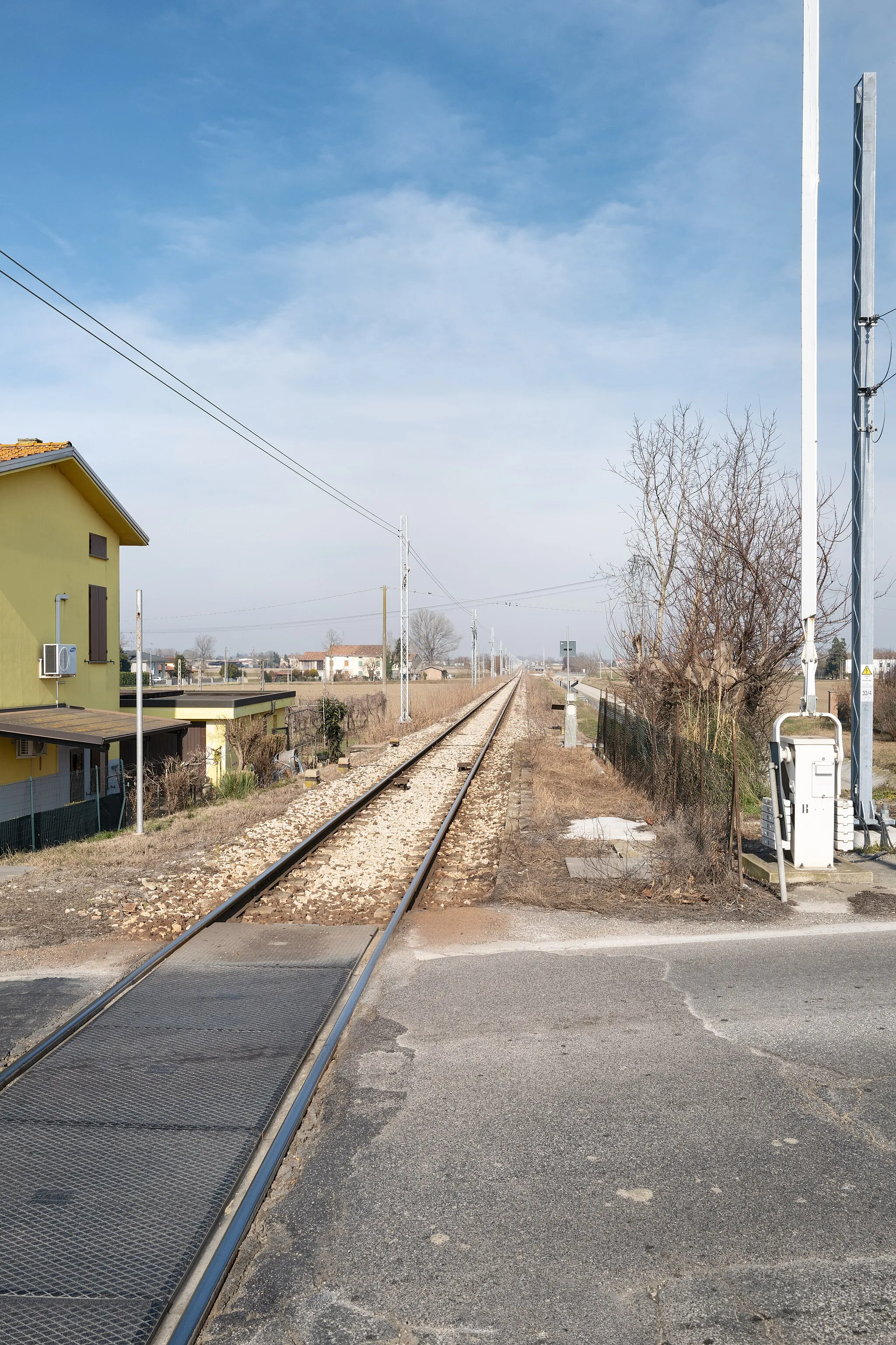 Photo showing: Ferrovia Parma-Suzzara - Tagliata, Guastalla, Reggio Emilia, Italia