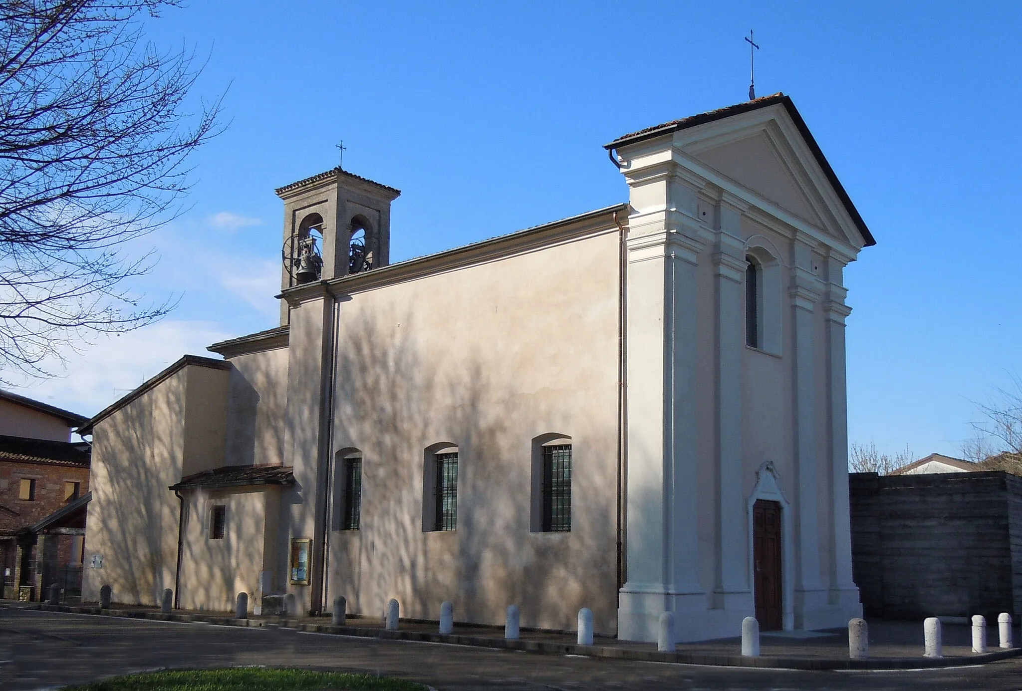 Photo showing: Gozzolina, chiesa parrocchiale di San Vigilio.