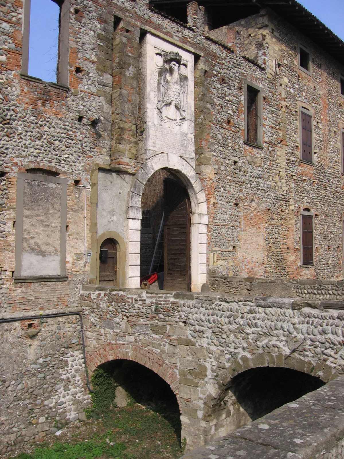 Photo showing: Castello di Cavernago, Bergamo, Italia