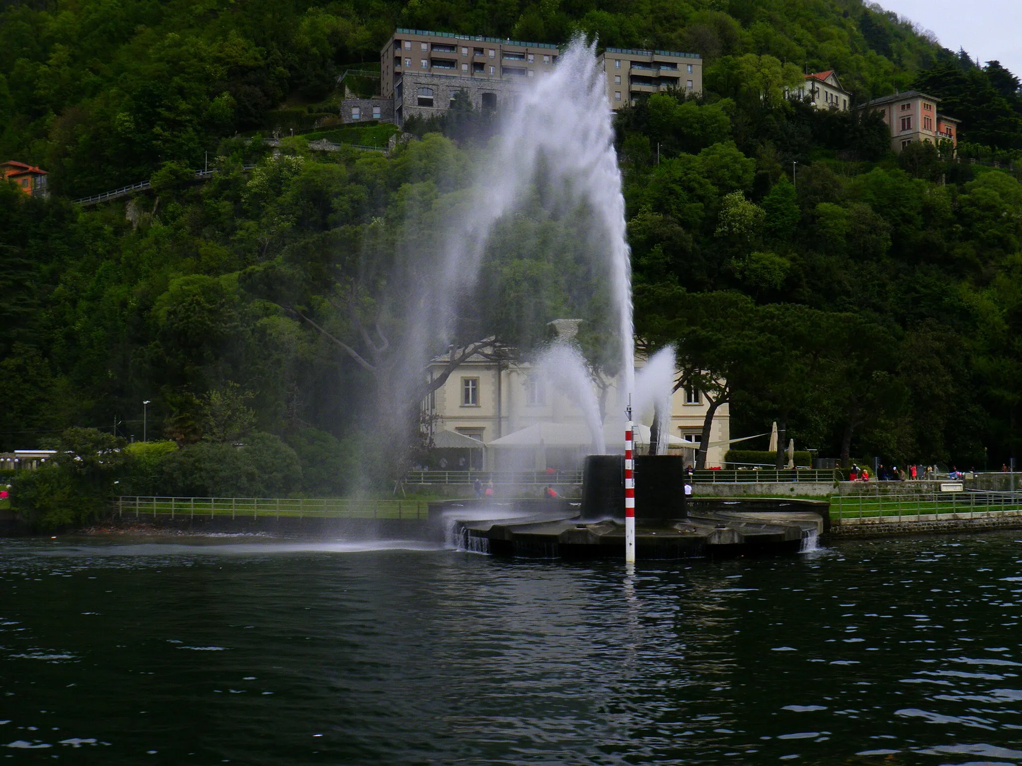 Photo showing: Lake Como