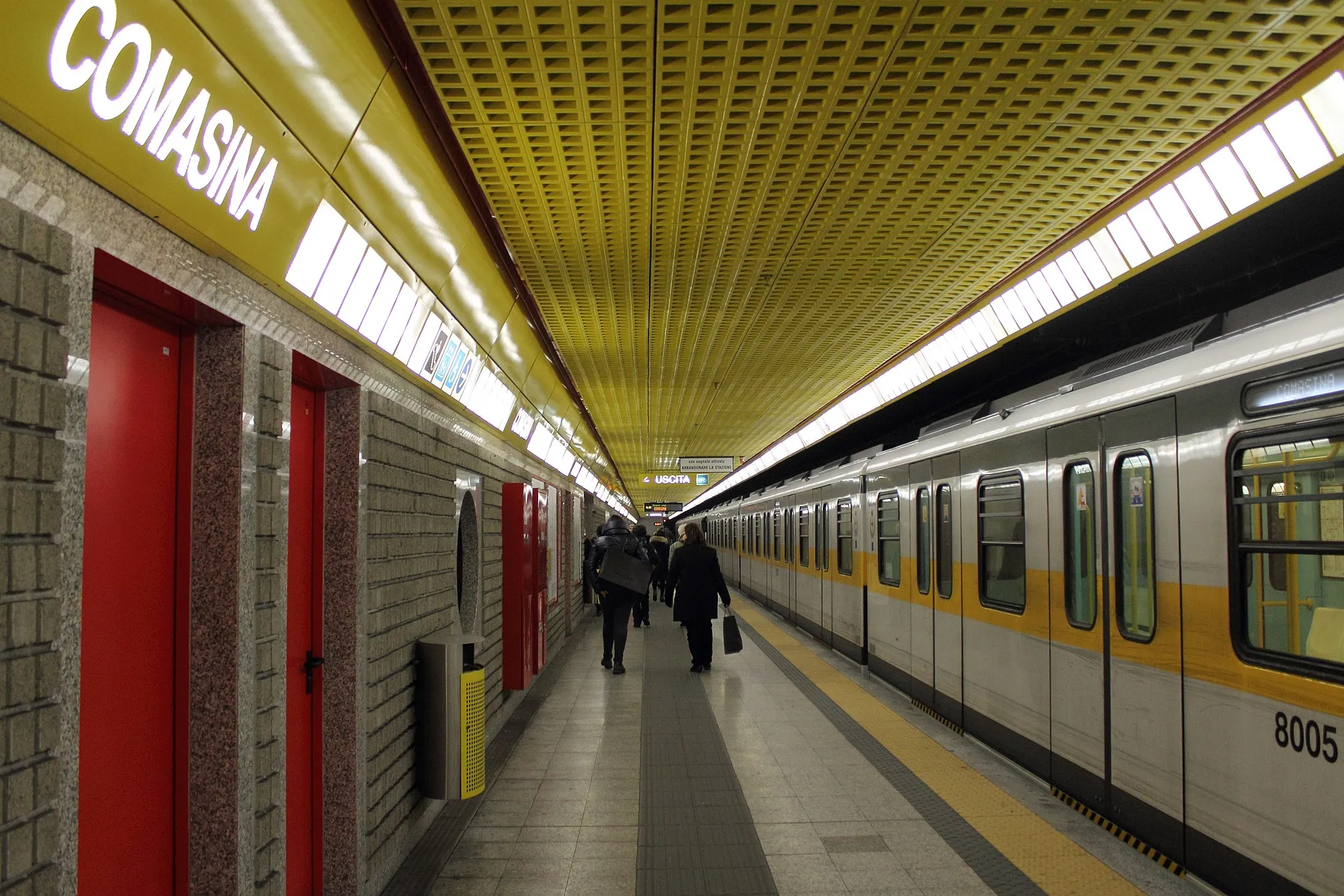 Photo showing: Comasina metro station (Milan metro) - linea 3