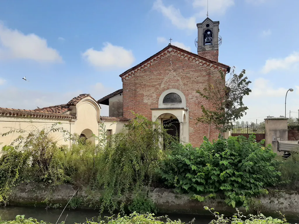 Photo showing: La chiesa dei Santi Cosma e Damiano a Muzzano, frazione di Zelo Buon Persico.