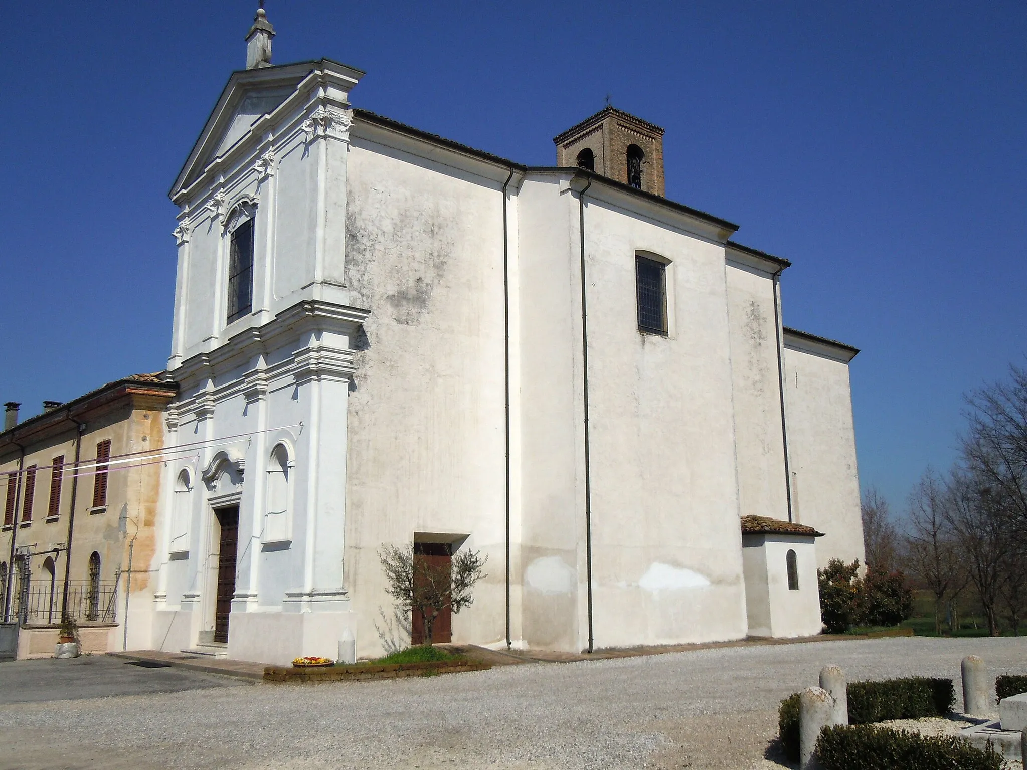 Photo showing: San Martino Gusnago, chiesa parrocchiale.