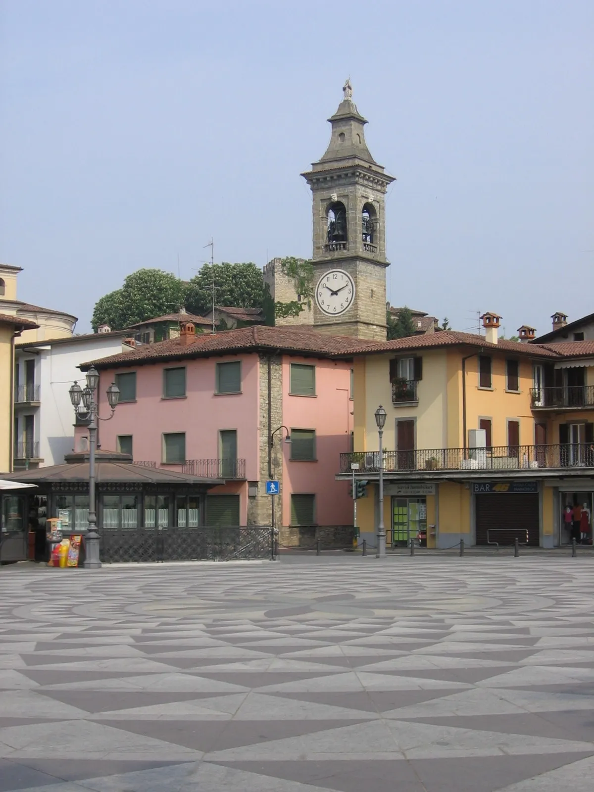 Photo showing: Grumello del monte, Bergamo, Italia
