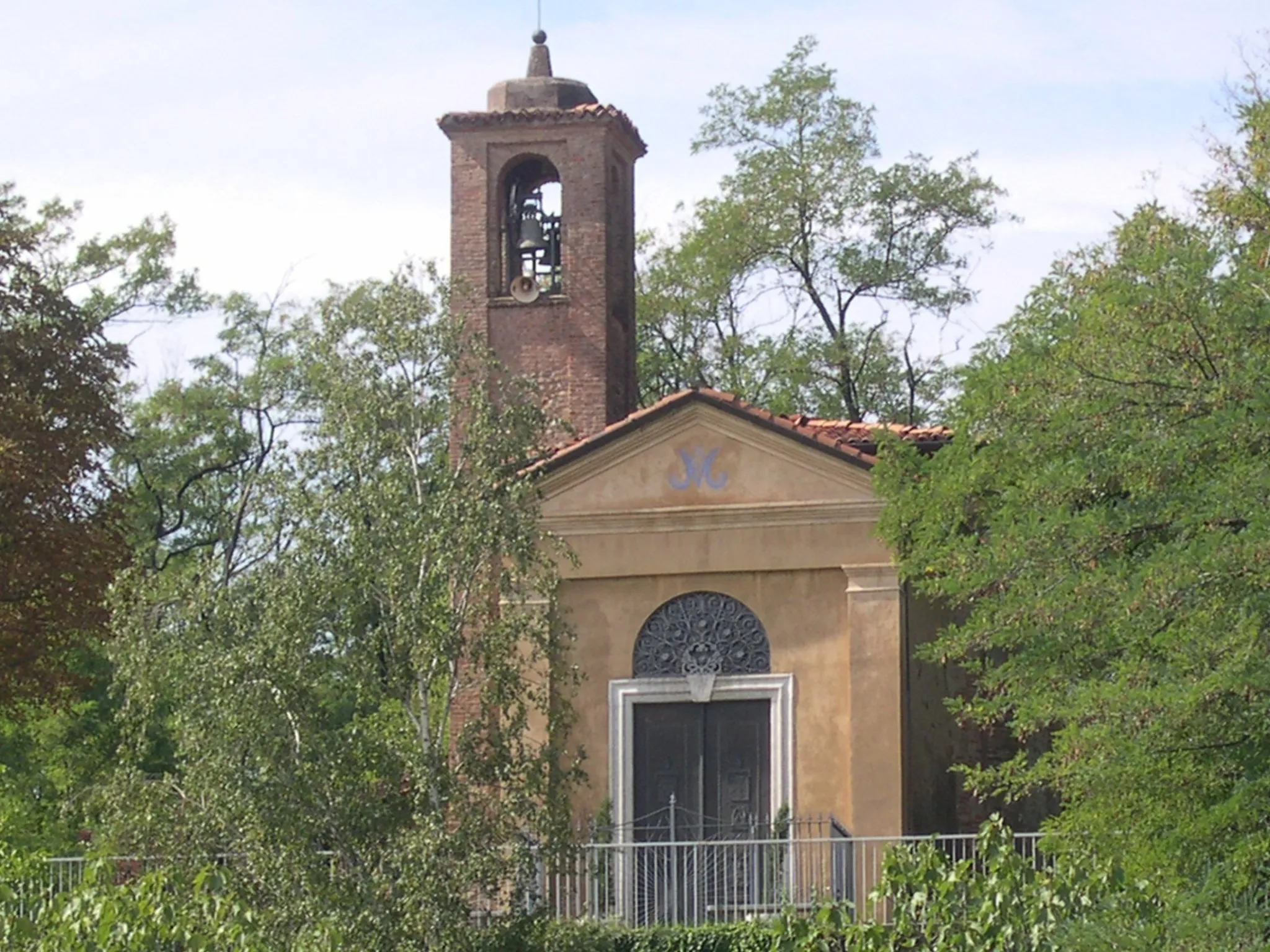 Photo showing: Santuario della Madonna di San Calimero a Bolladello di Cairate (VA).

Foto di Niccolò Luoni - 16.09.06.