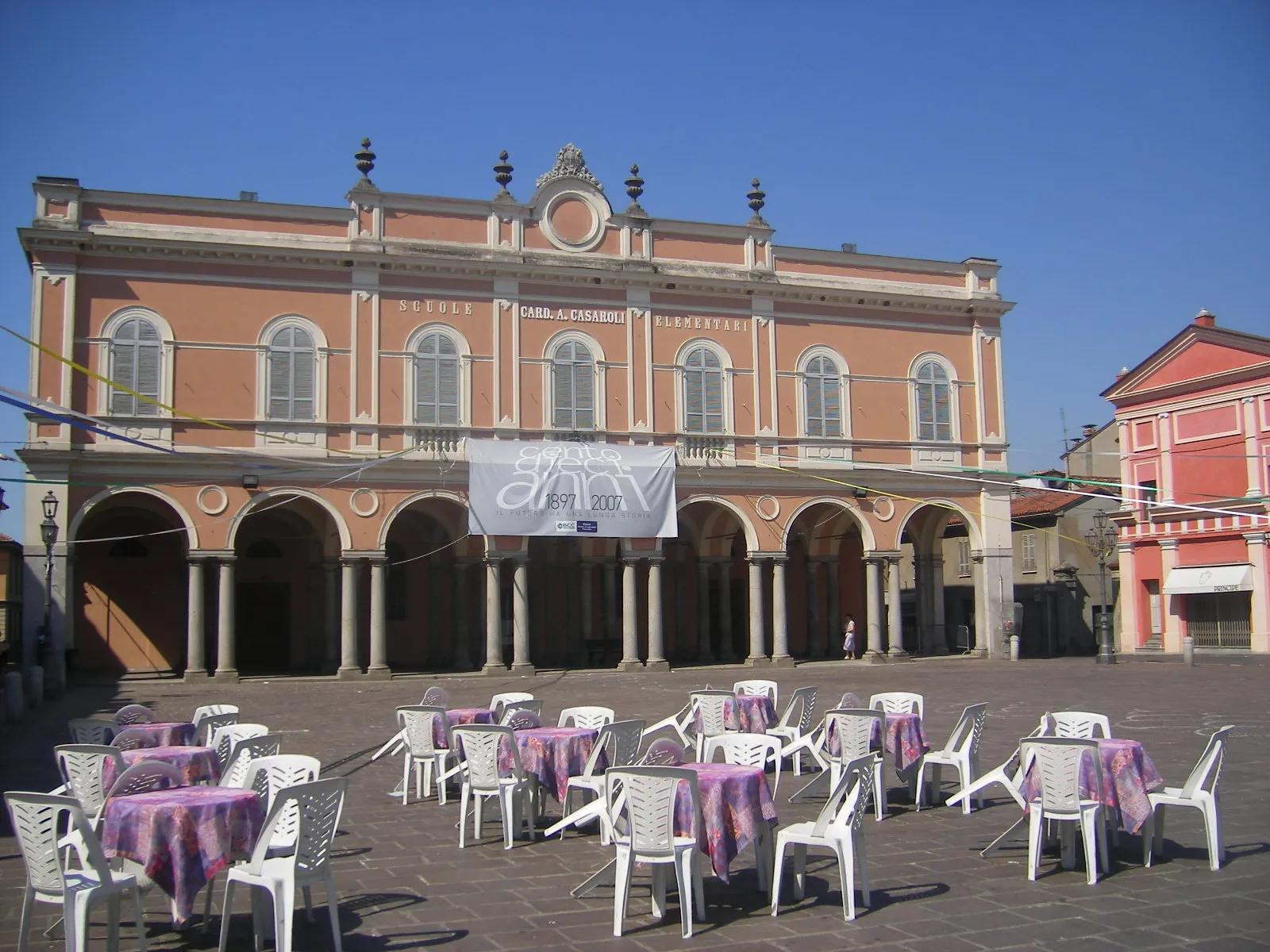 Photo showing: Castel San Giovanni