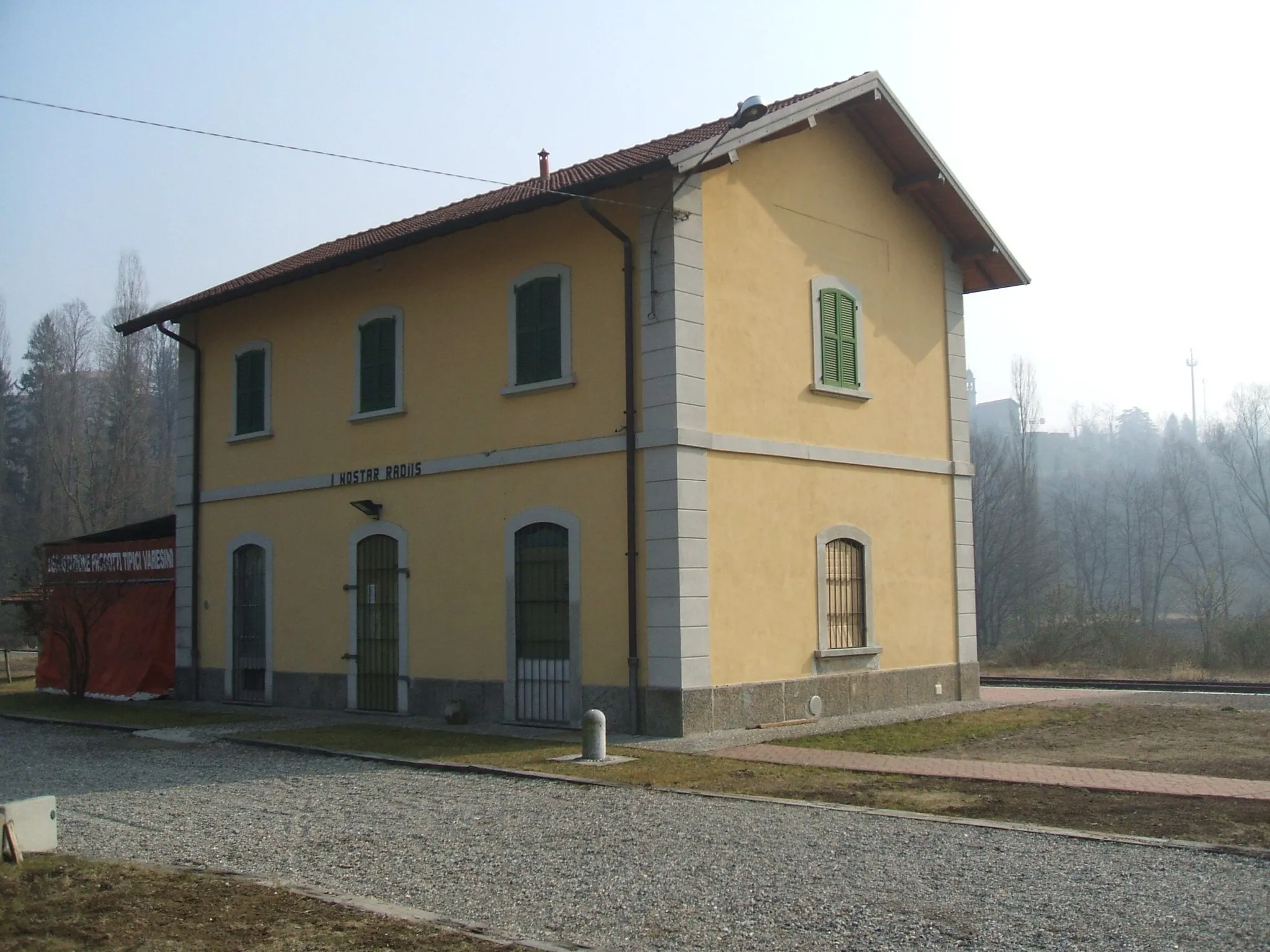 Photo showing: Stazione Malnate Olona-Linea della Valmorea