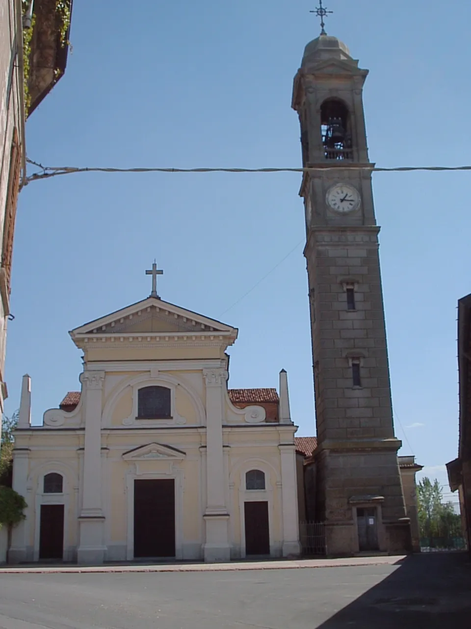 Photo showing: Chiesa parrocchiale di Casalsigone con torre campanaria