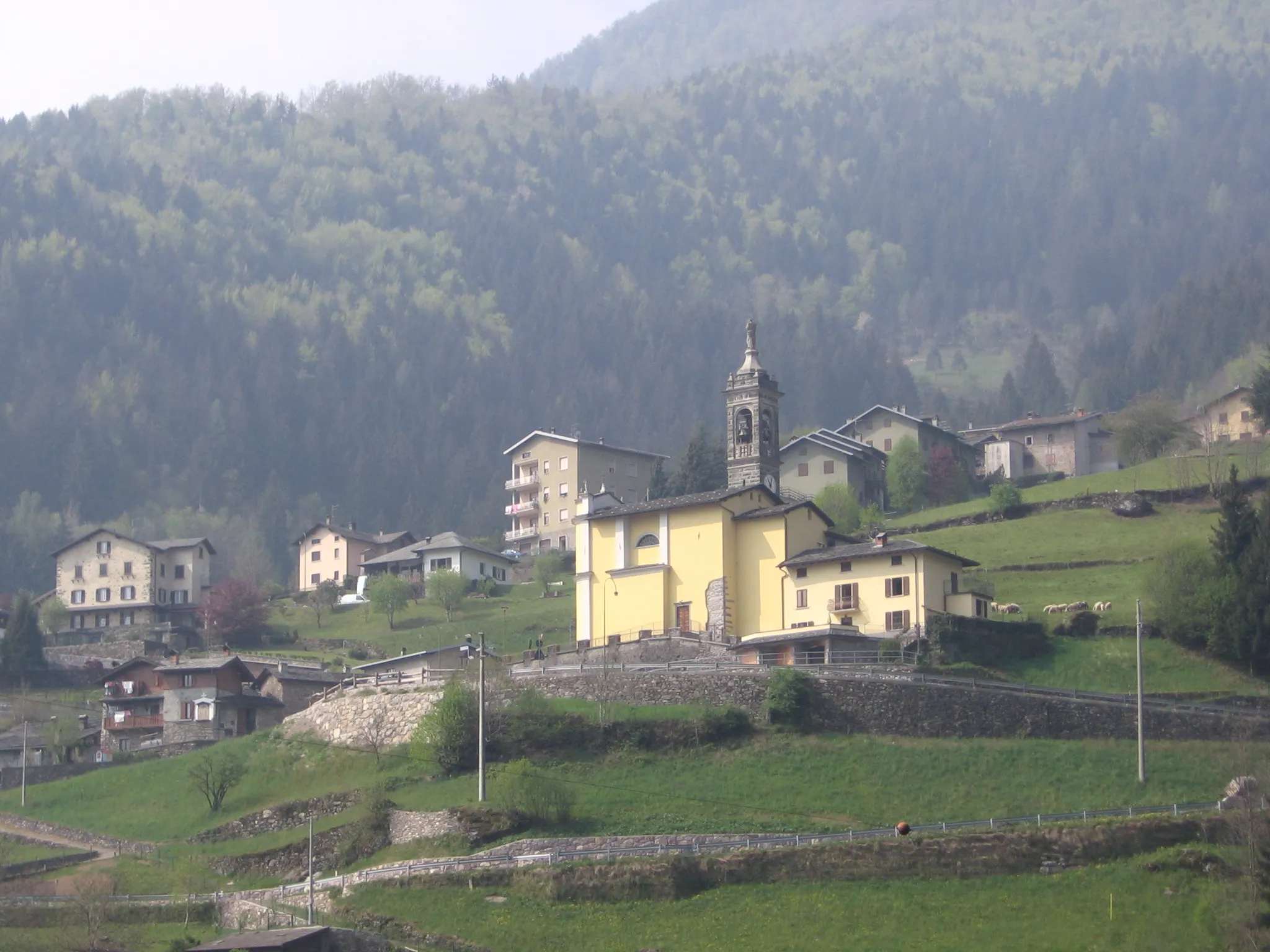 Photo showing: Valgoglio, fraz.Novazza, Bergamo, Italia