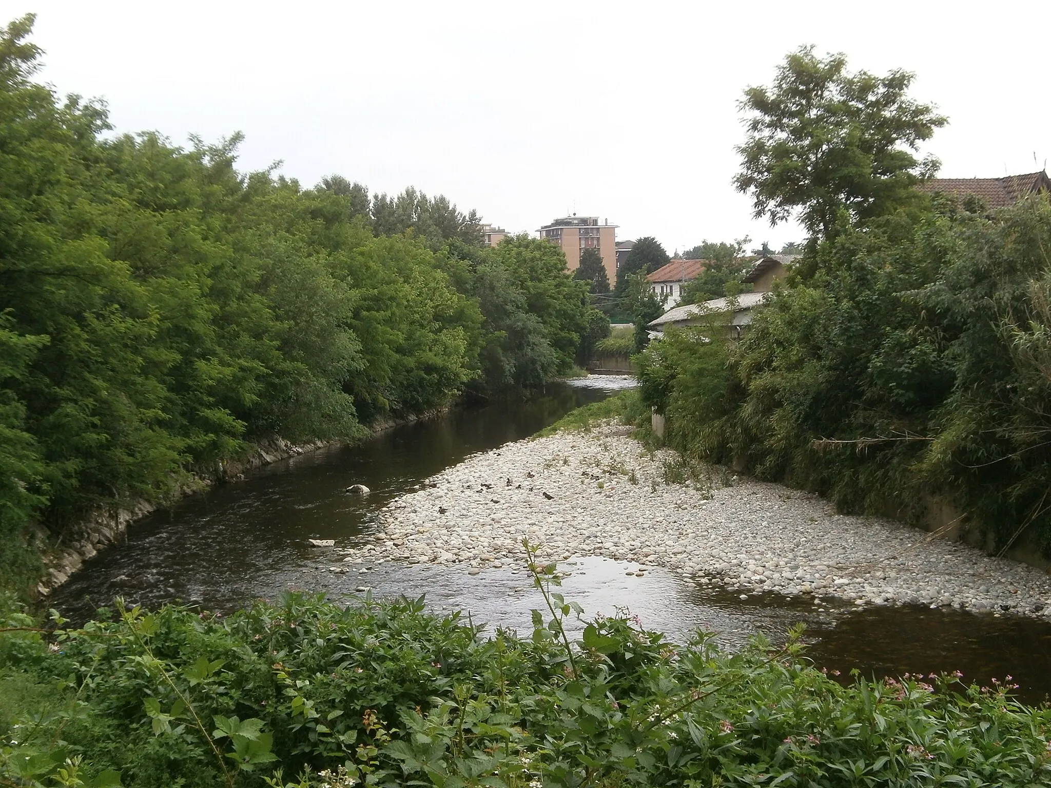 Photo showing: Seveso river in Palazzolo Milanese (Paderno Dugnano)