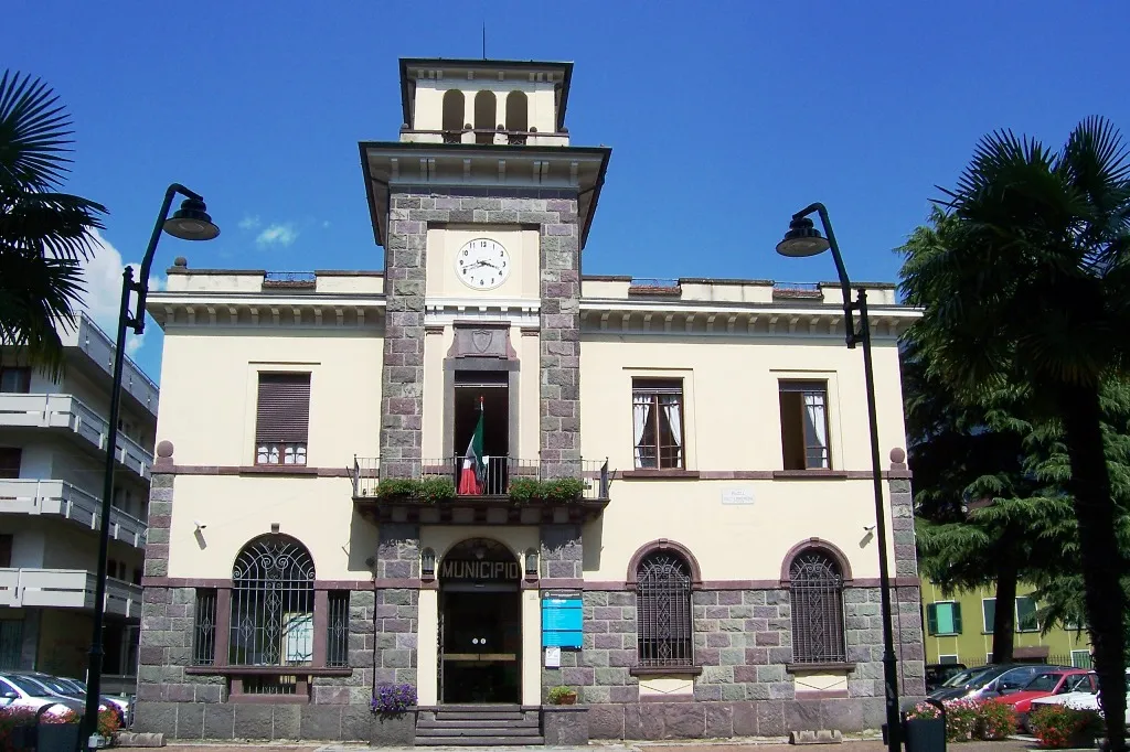 Photo showing: Townhall. Darfo Boario Terme, Valle Camonica