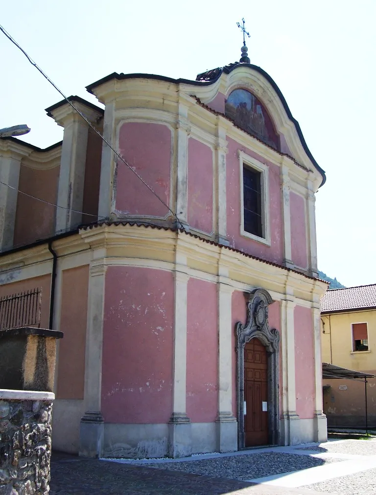 Photo showing: Church of Nativity of St. John the Baptist. Solato, Pian Camuno, Val Camonica