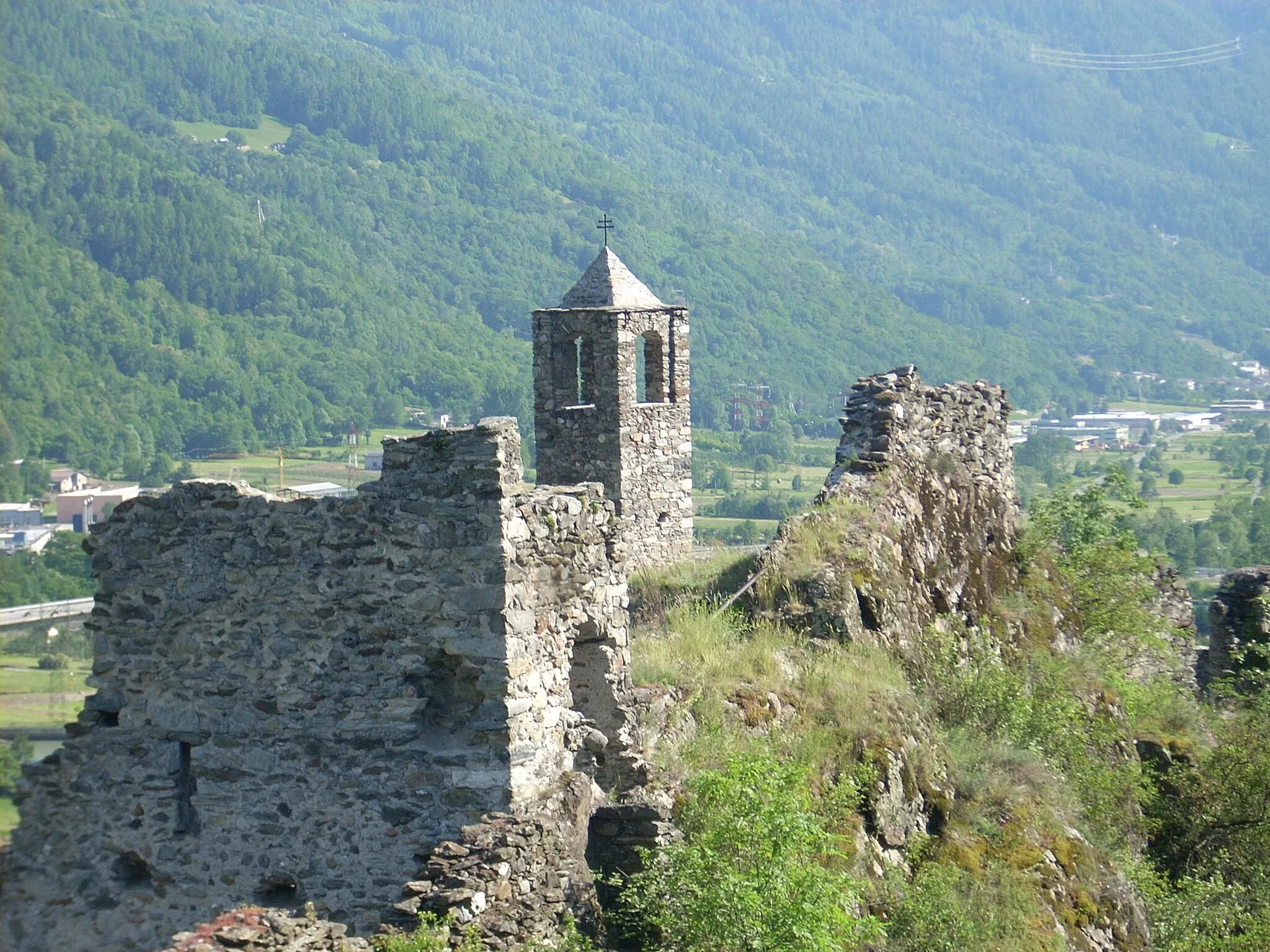 Photo showing: RUDERI DEL CASTELLO DI S.FAUSTINO