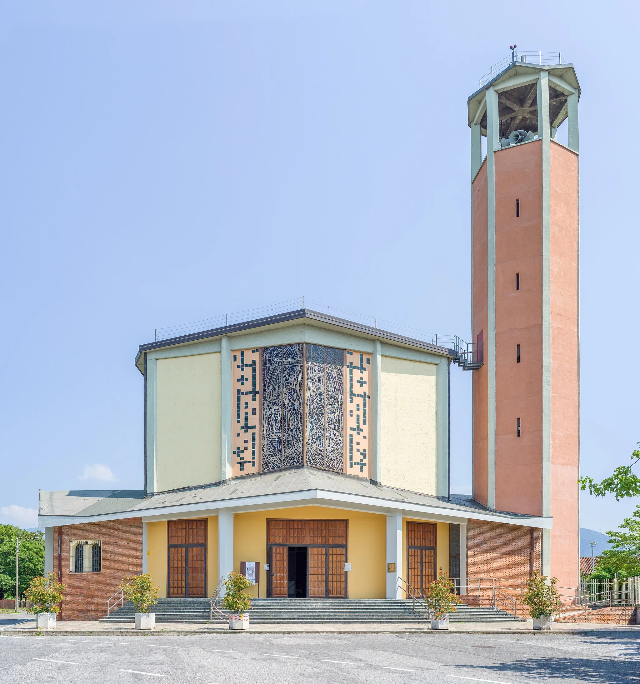 Photo showing: San Bartolomeo church in Brescia.