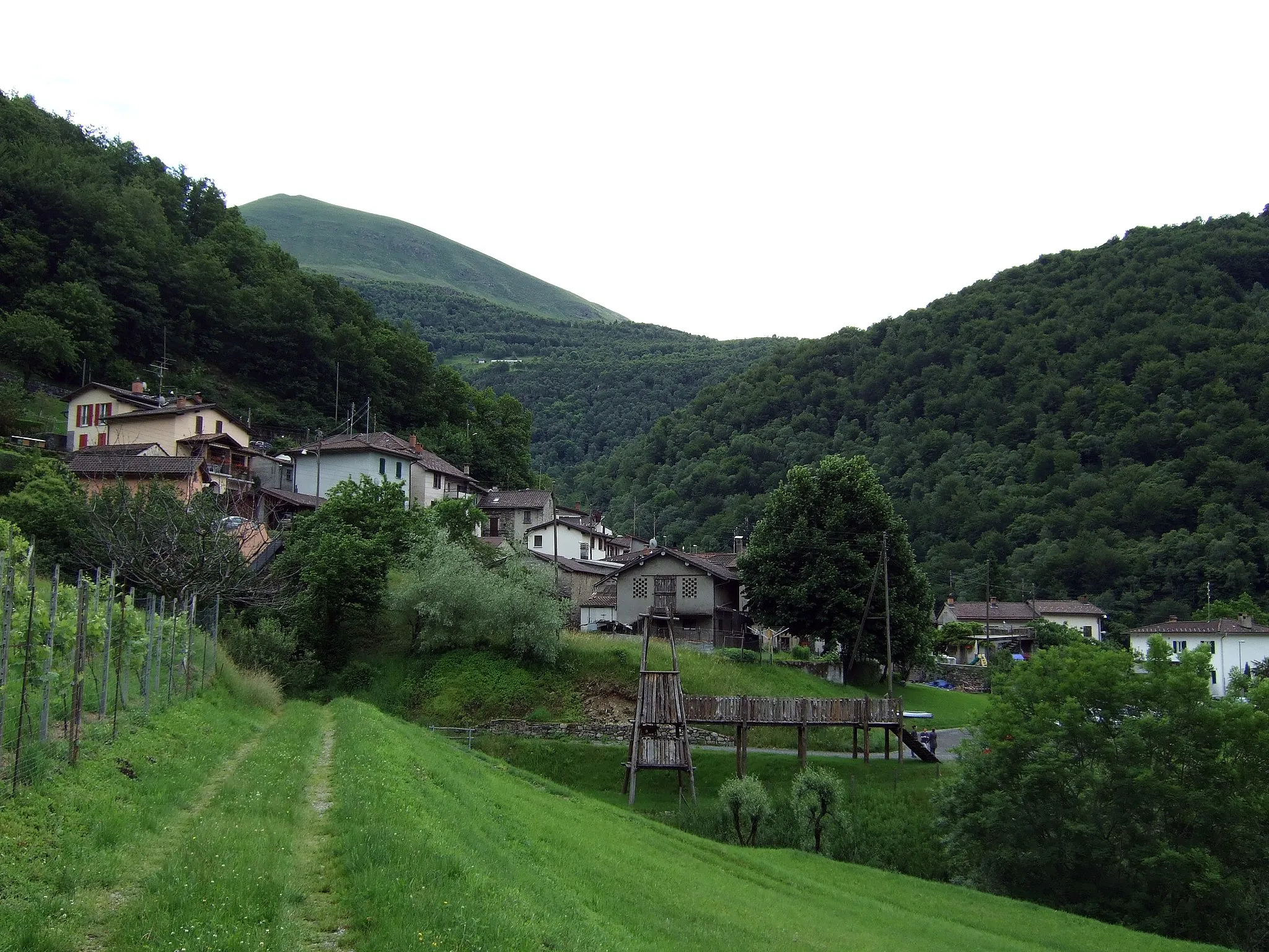 Photo showing: Town of Medeglia, Ticino, Switzerland