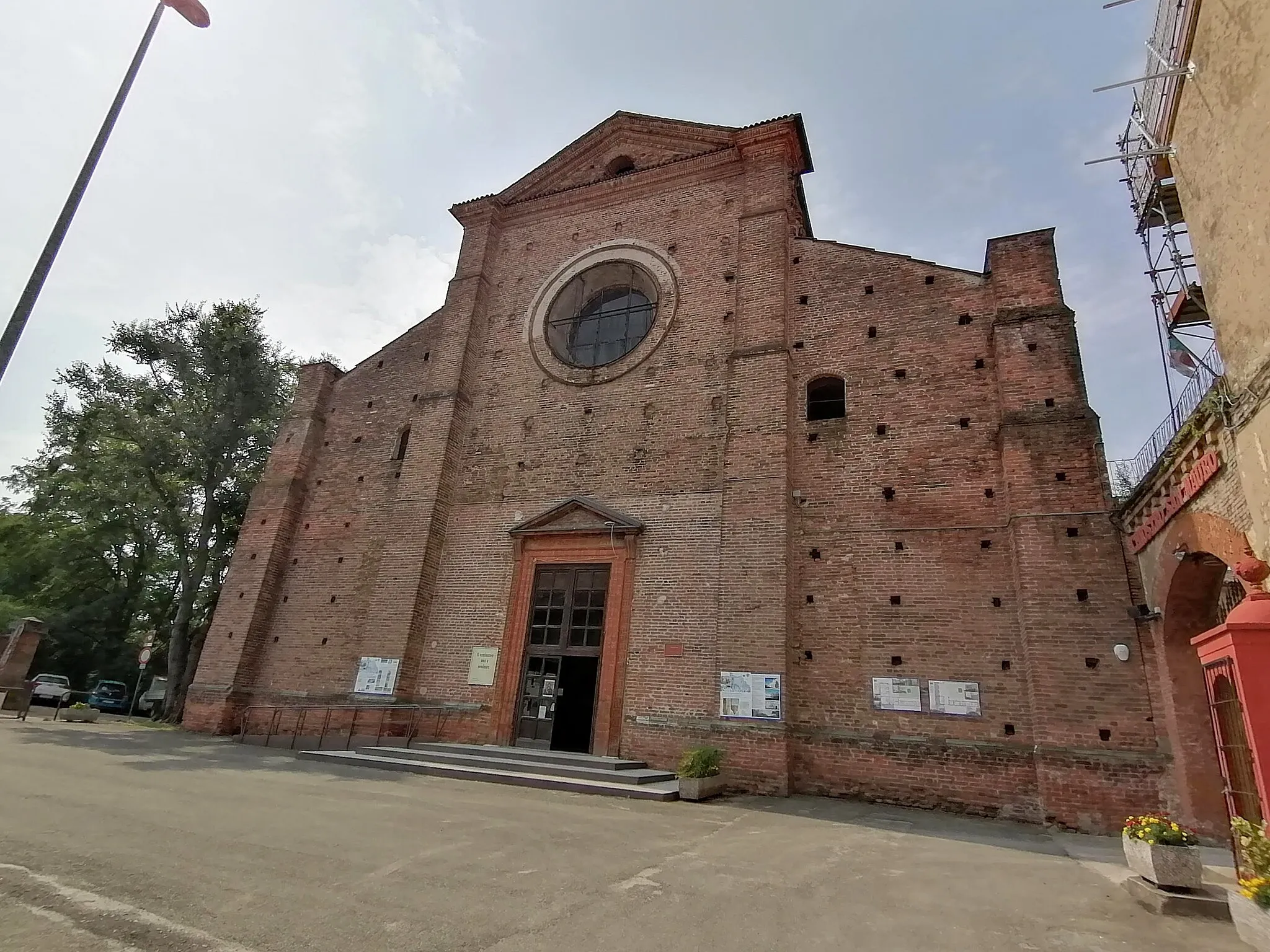 Photo showing: La Basilica di Santissimo Salvatore a Pavia.